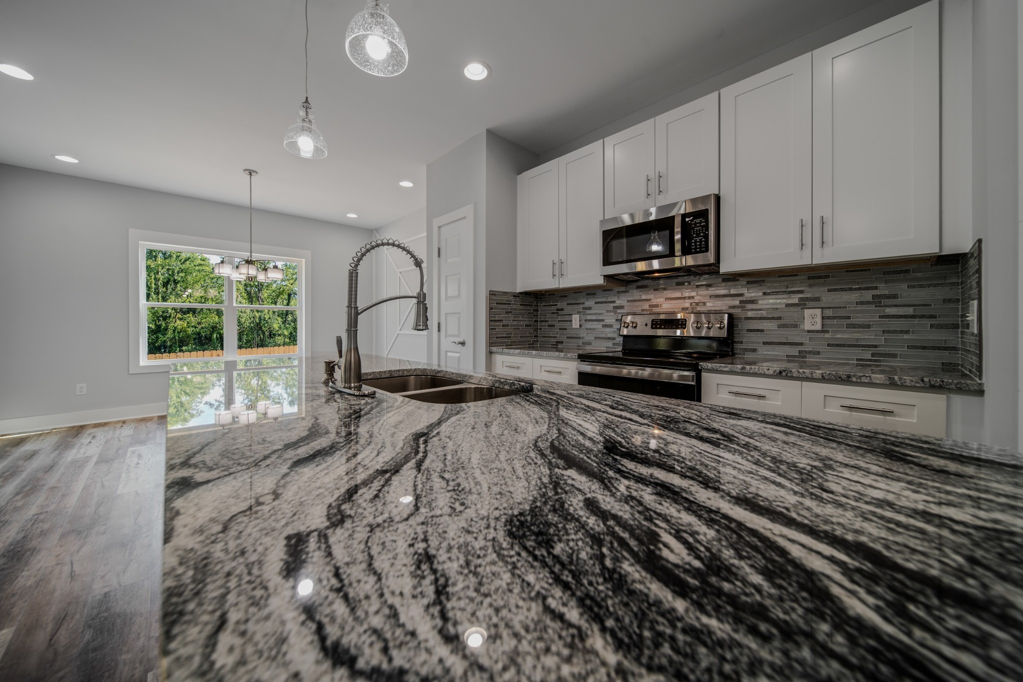 Image 9 of 58 For 3809 66th Street