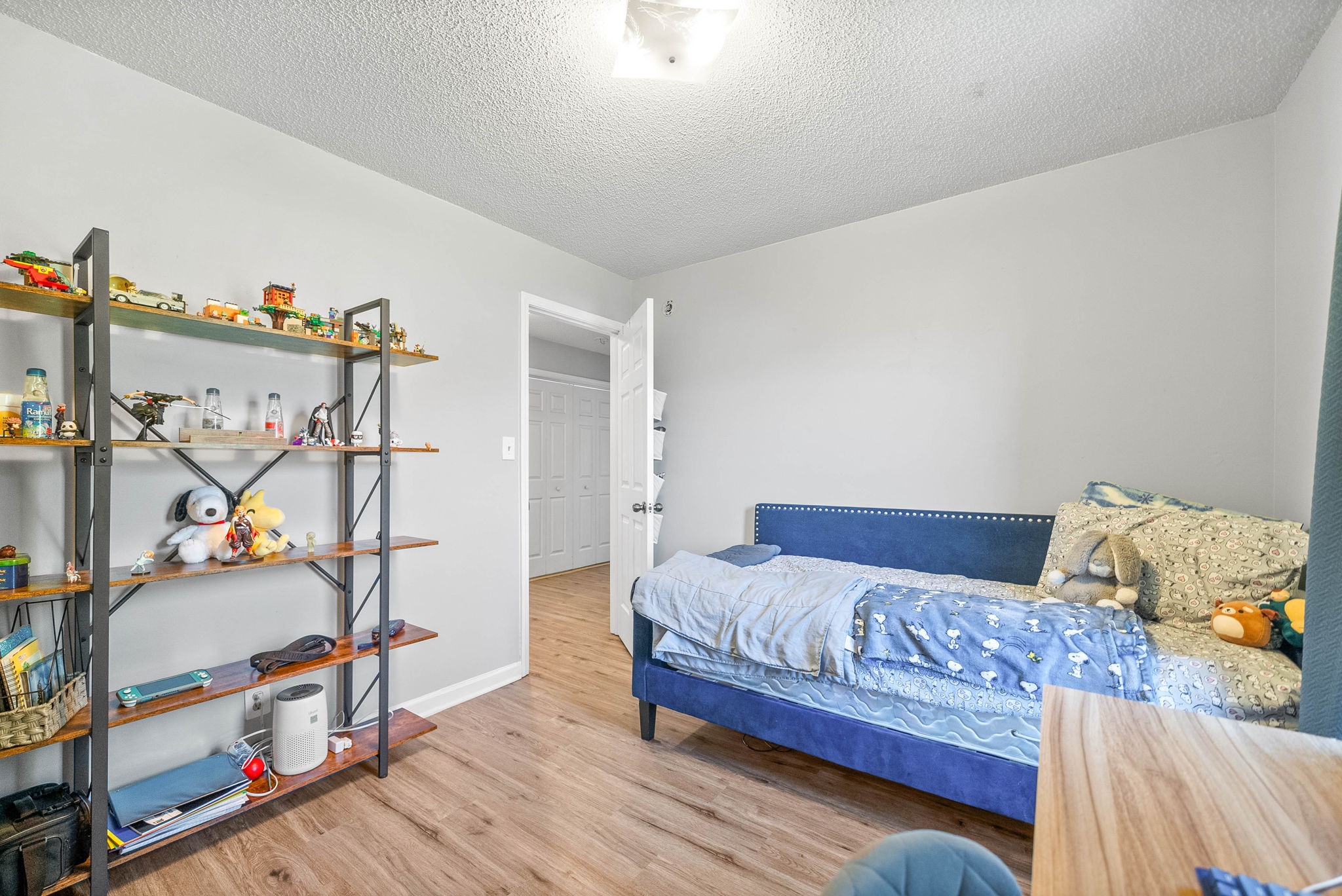 Image 16 of 19 For 17685 112th Lane