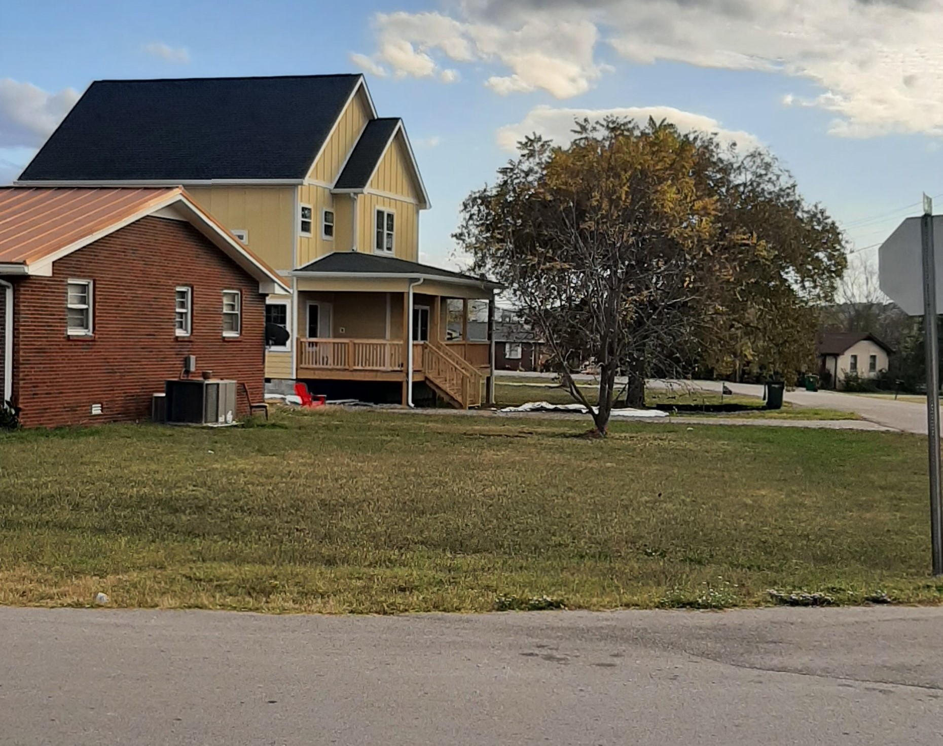 Image 7 of 46 For 7536 60th Street