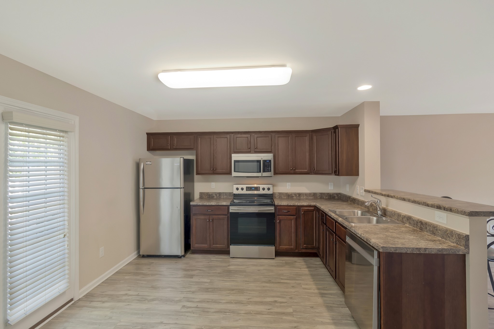 Image 11 of 40 For 8532 65th Court Road