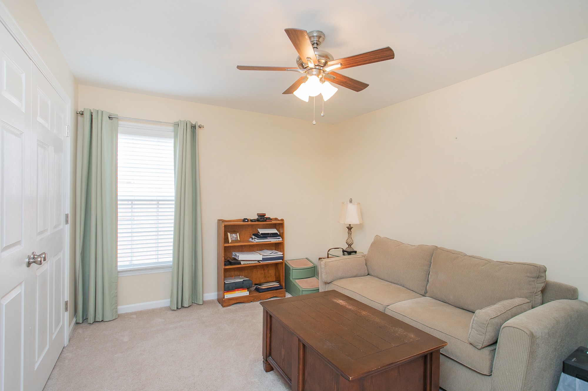Image 11 of 17 For 17645 112th Lane