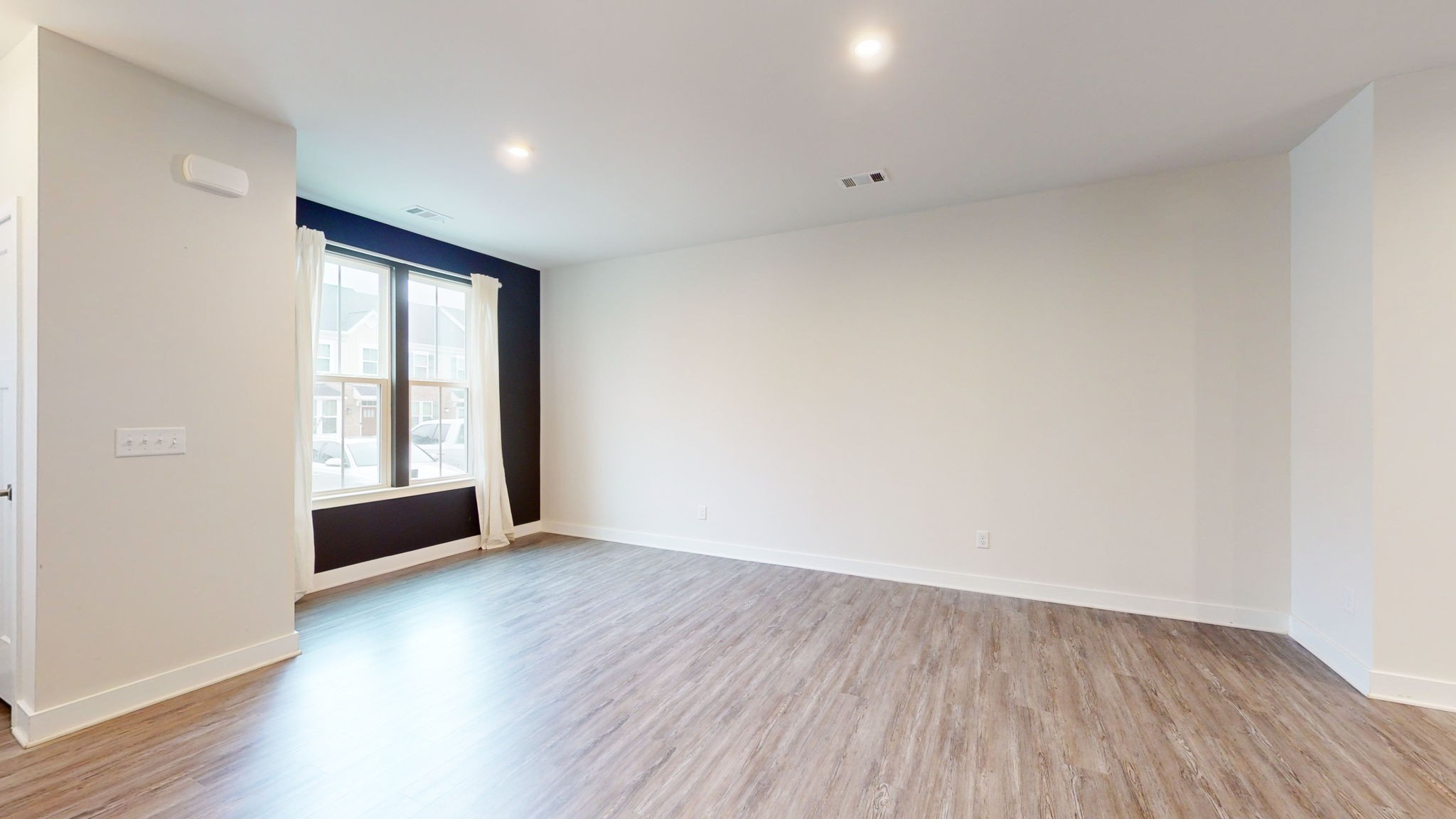 Image 8 of 11 For 11329 Leisure Lane