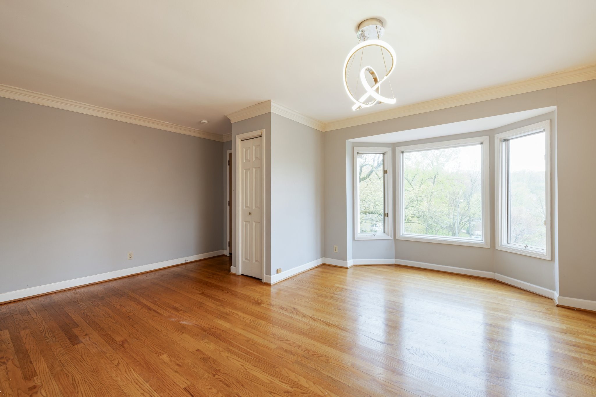 Image 3 of 3 For 4894 Sutherland Street Lot 65