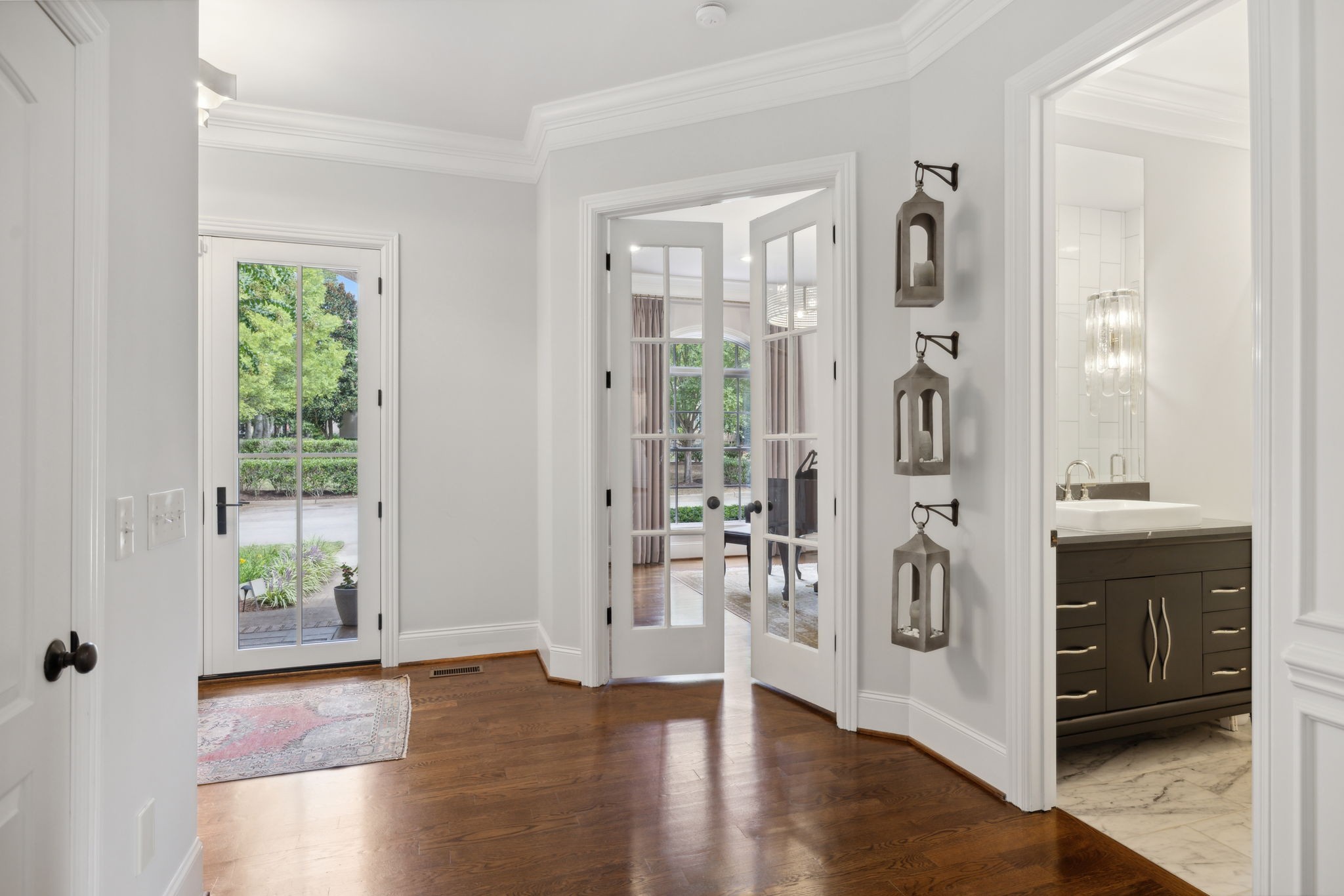 Listing photo id 8 for 10569 98th Place