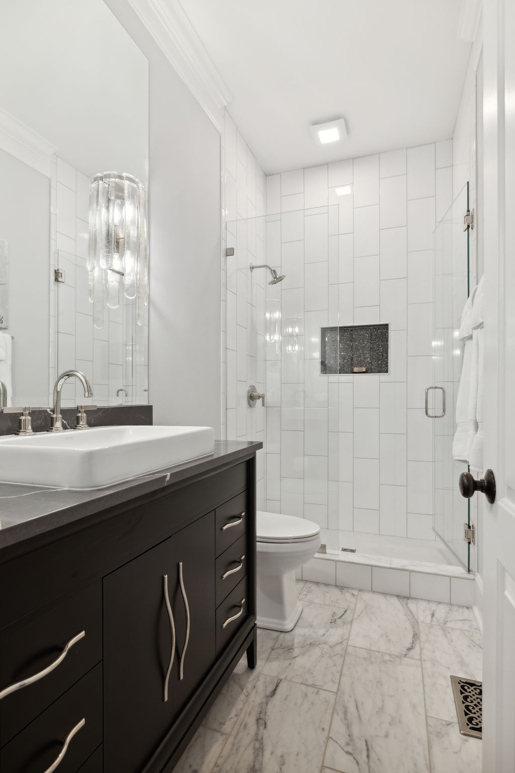 Listing photo id 12 for 10569 98th Place