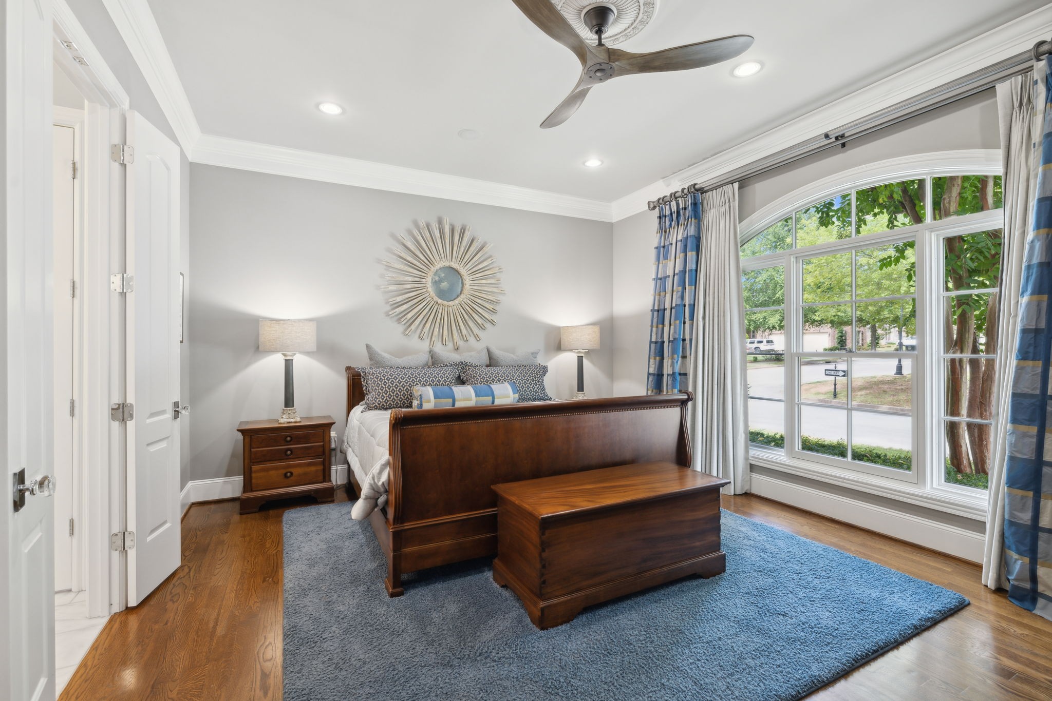 Listing photo id 37 for 10569 98th Place