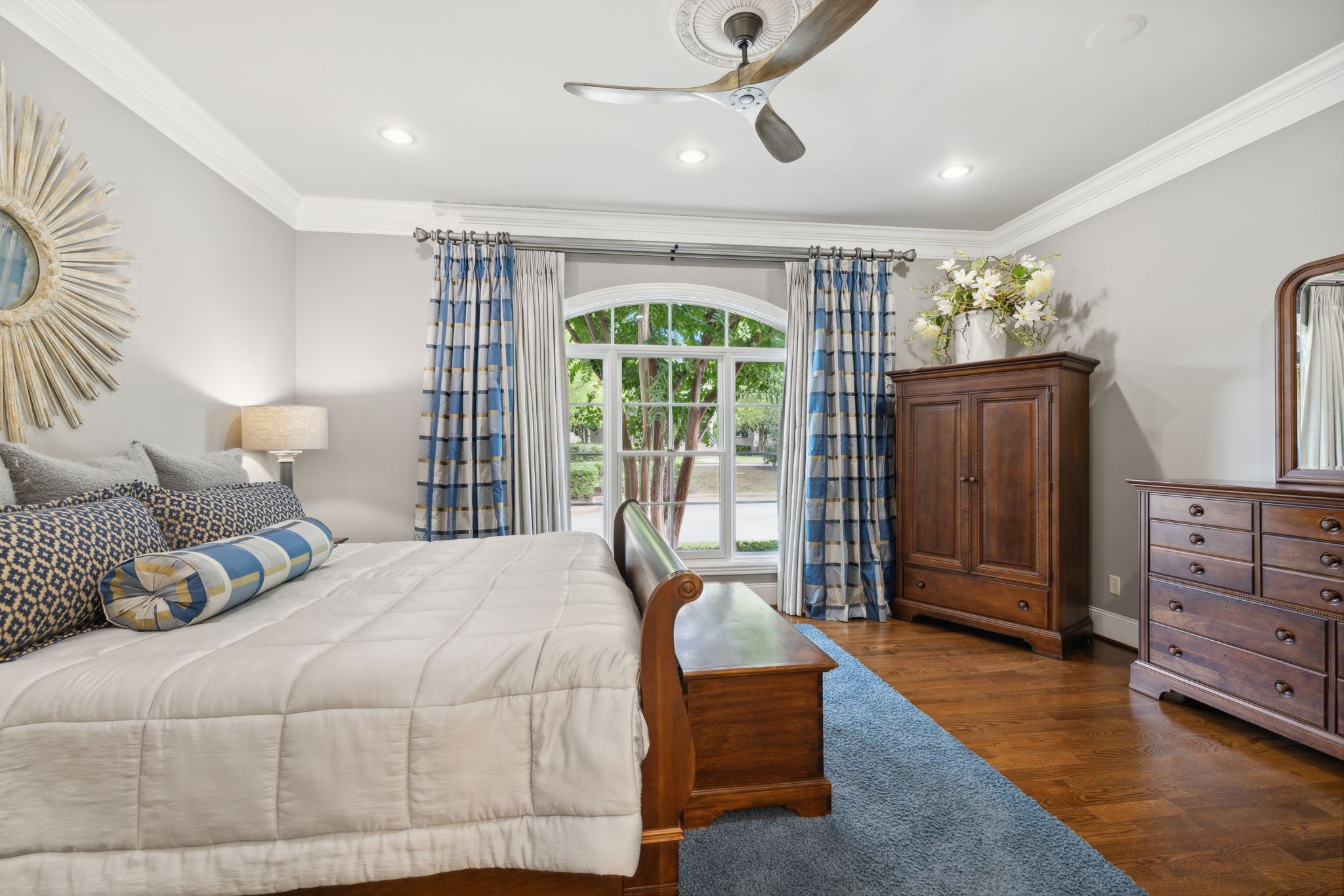Listing photo id 39 for 10569 98th Place
