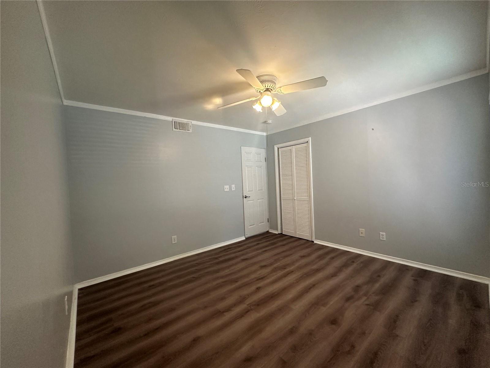 Image 19 of 29 For 121 Arapahoe Lane