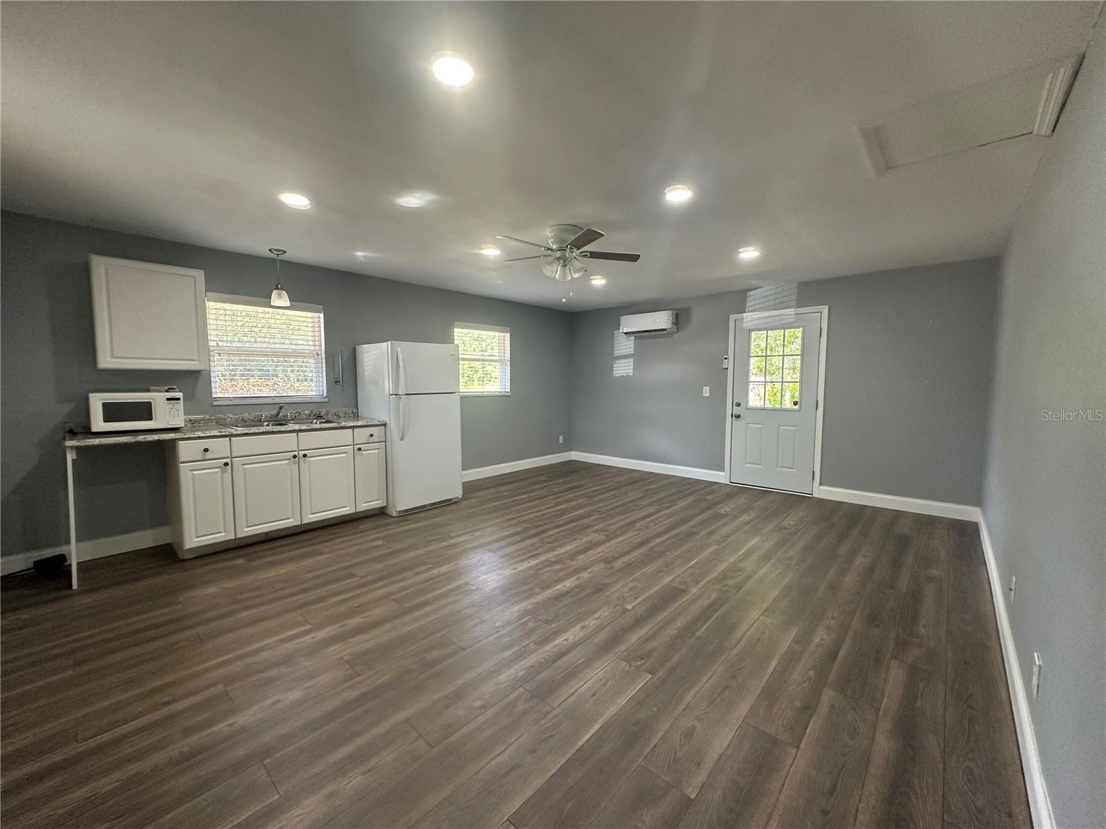 Image 26 of 29 For 121 Arapahoe Lane