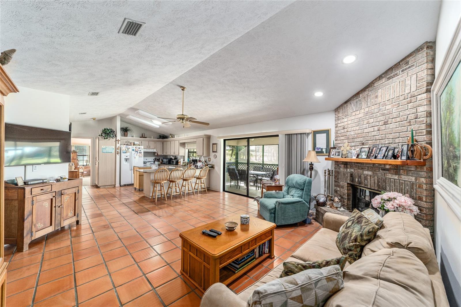 Image 21 of 61 For 8940 8th Street