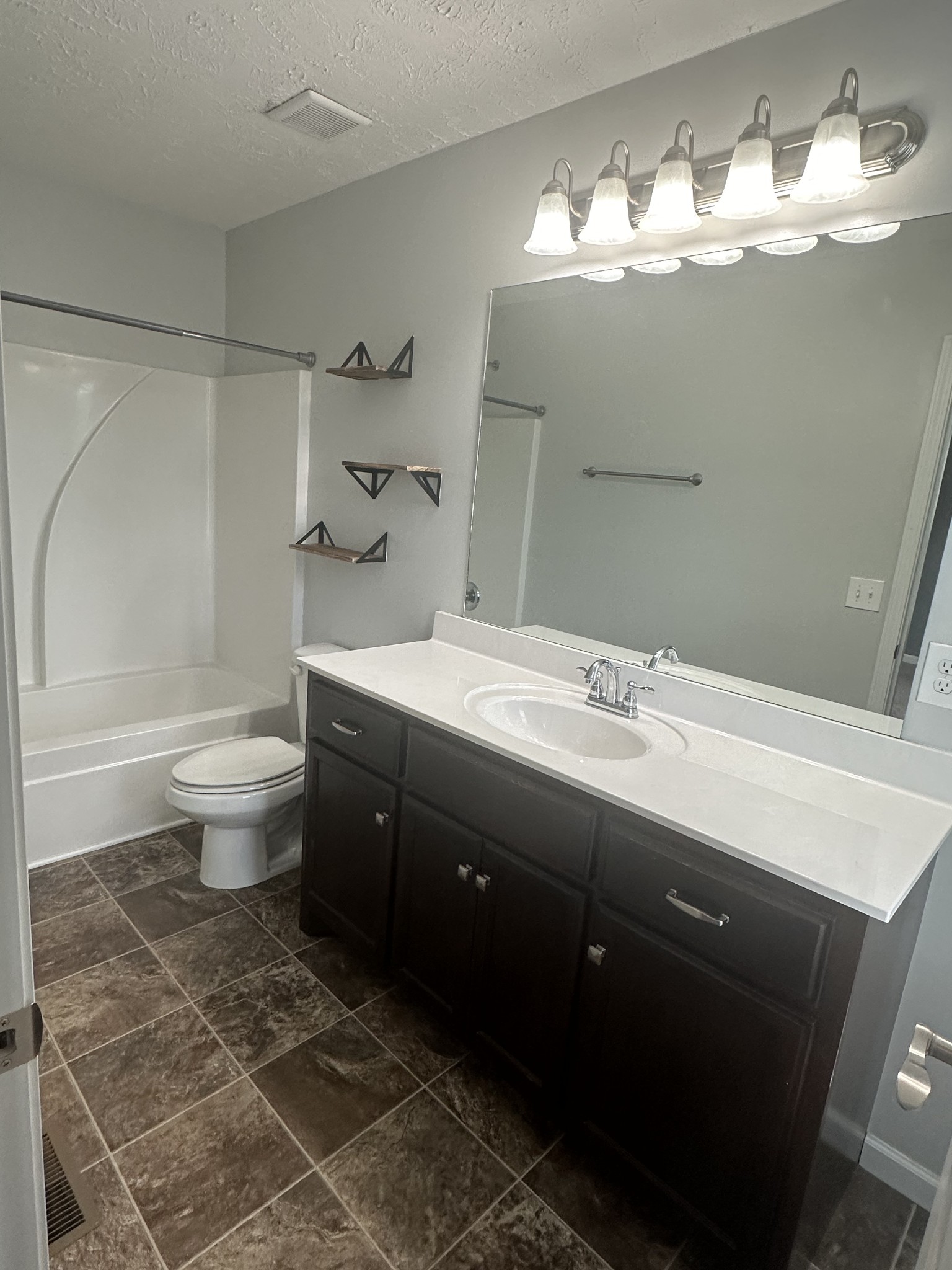 Listing photo id 14 for 11900 Bayshore Drive