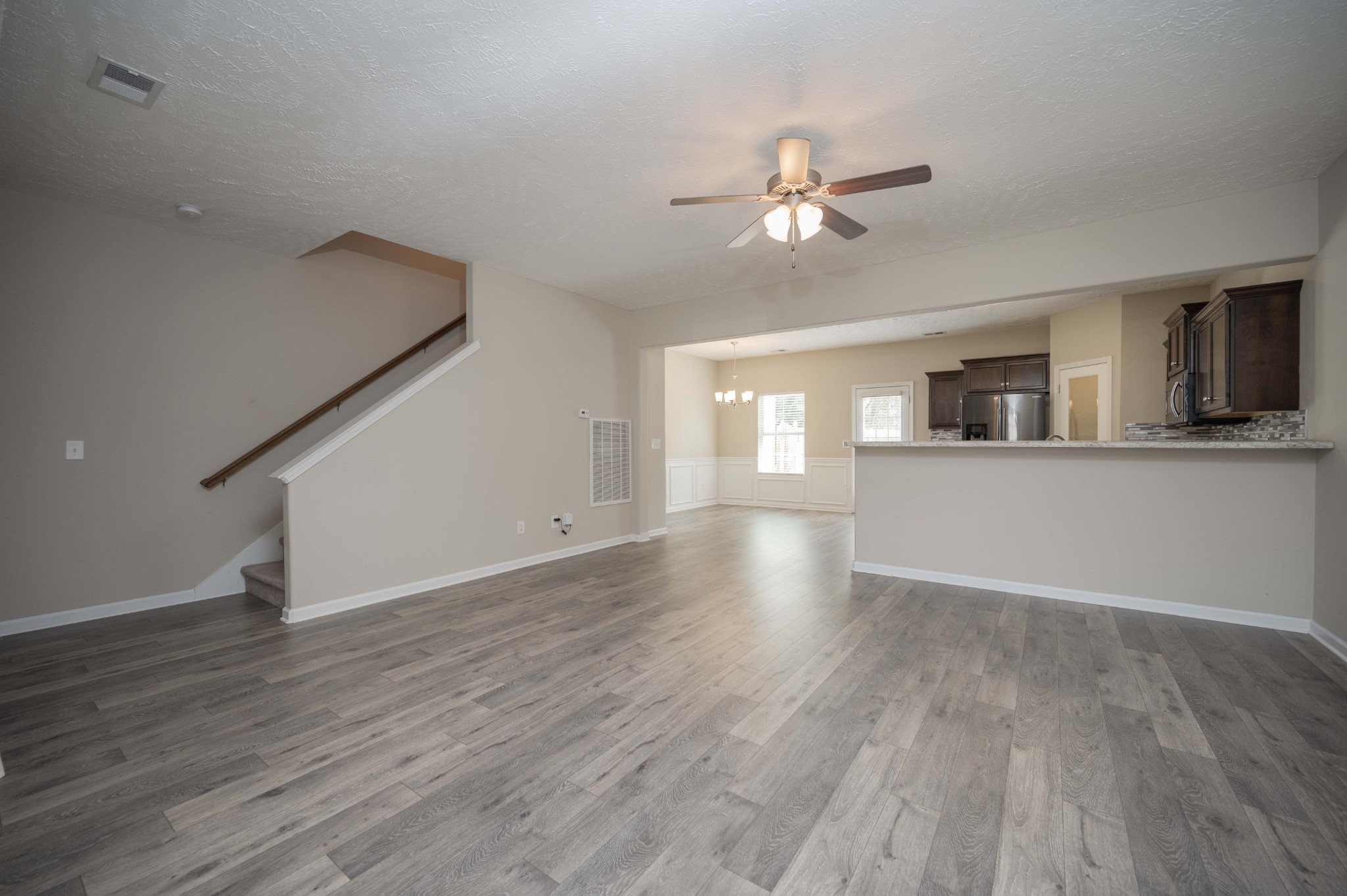 Listing photo id 1 for 11900 Bayshore Drive