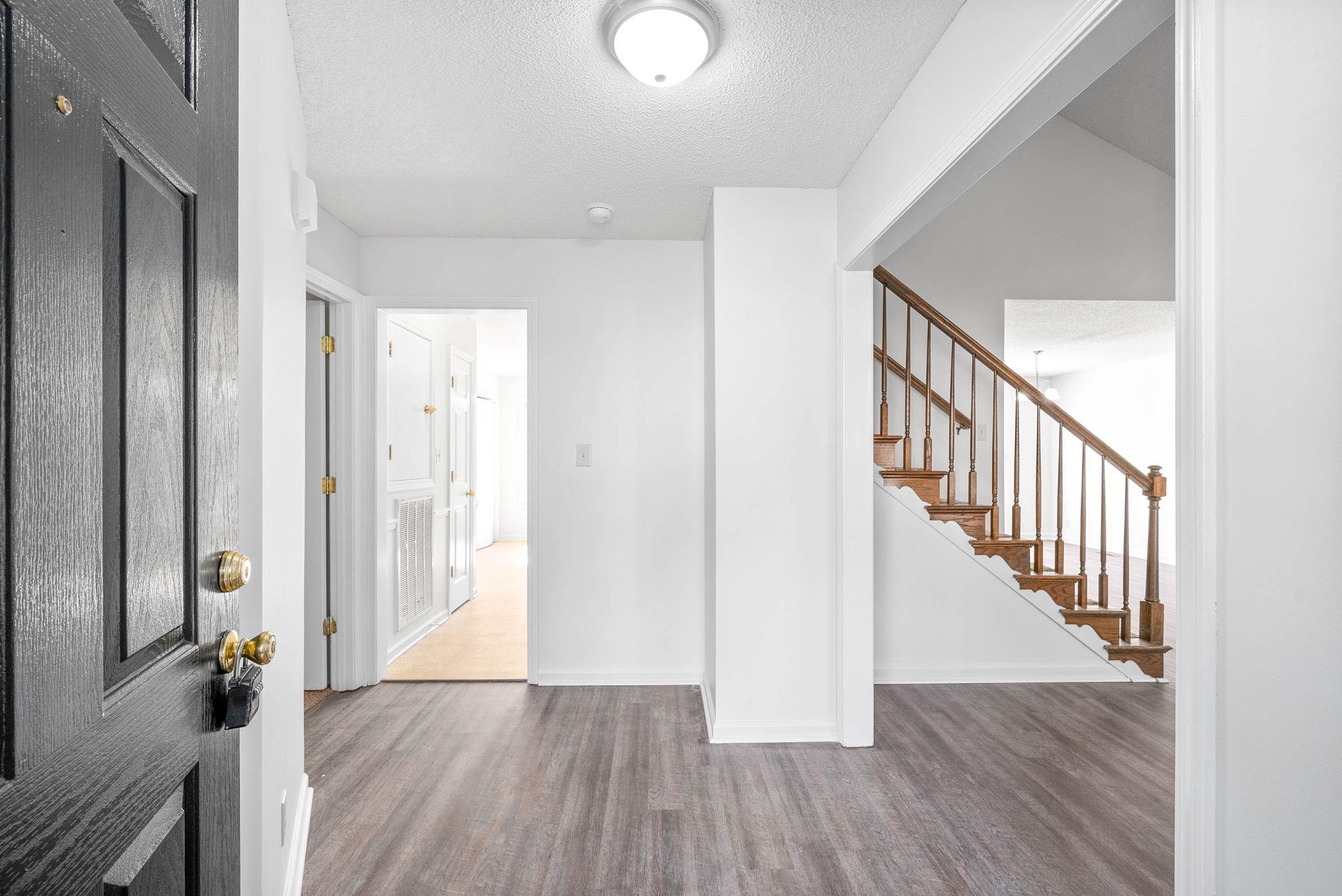 Image 4 of 29 For 2209 40th Avenue