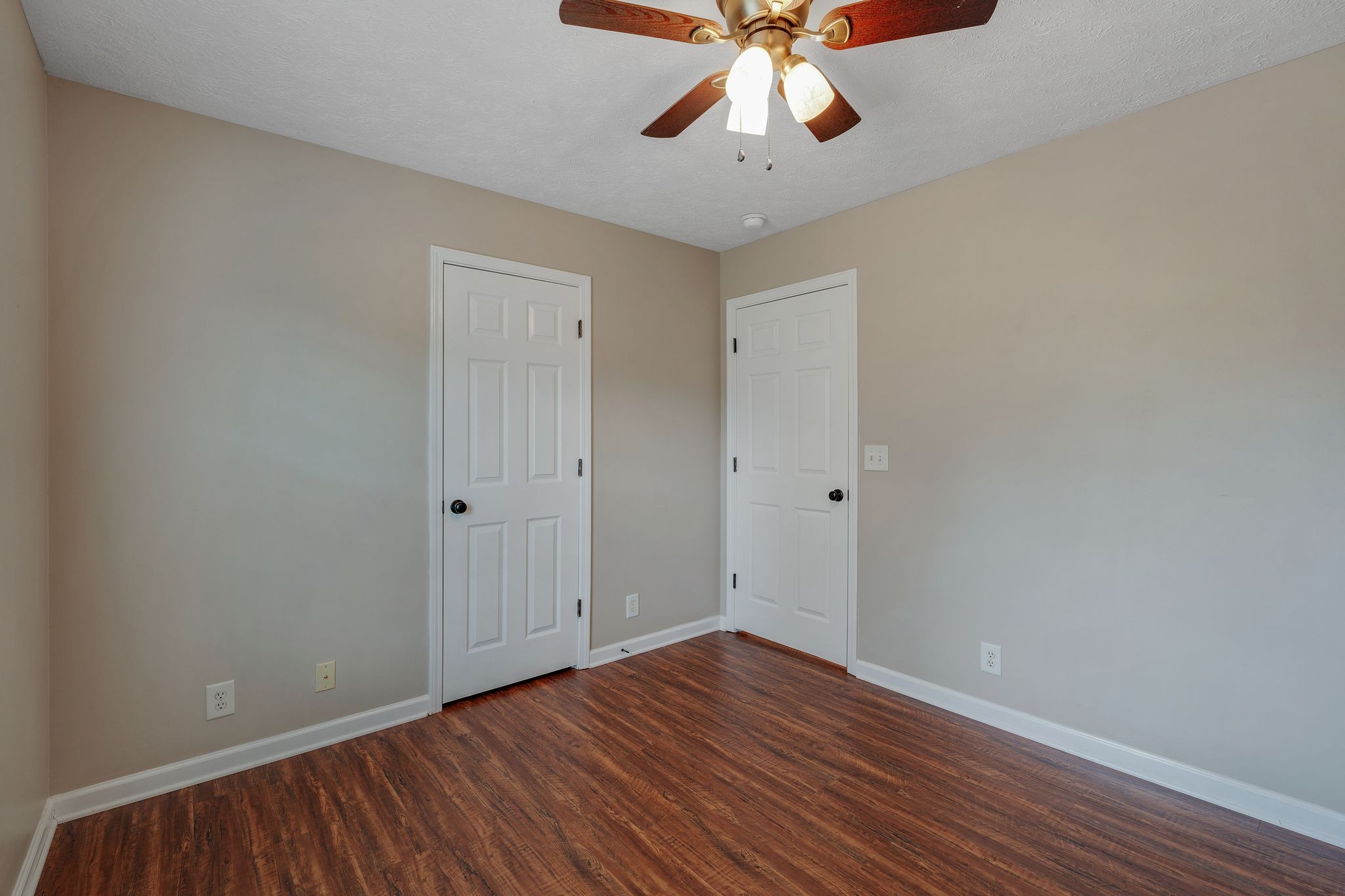 Image 15 of 47 For 2608 Casso Court