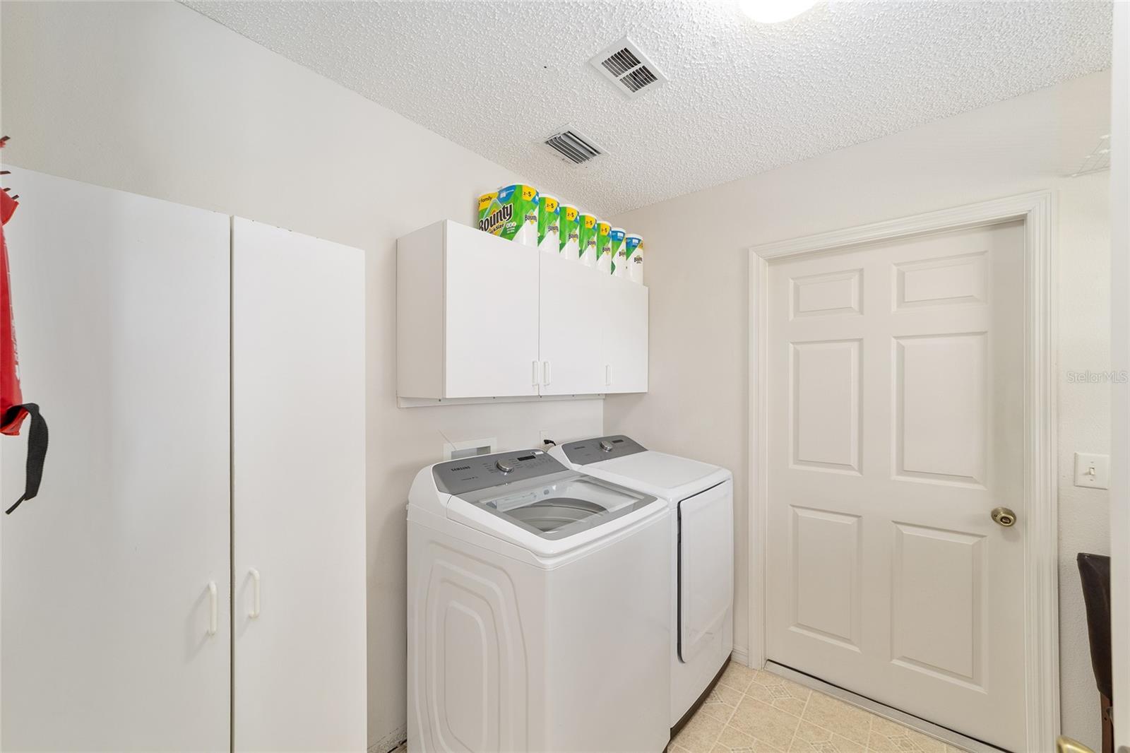 Image 35 of 47 For 2608 Casso Court