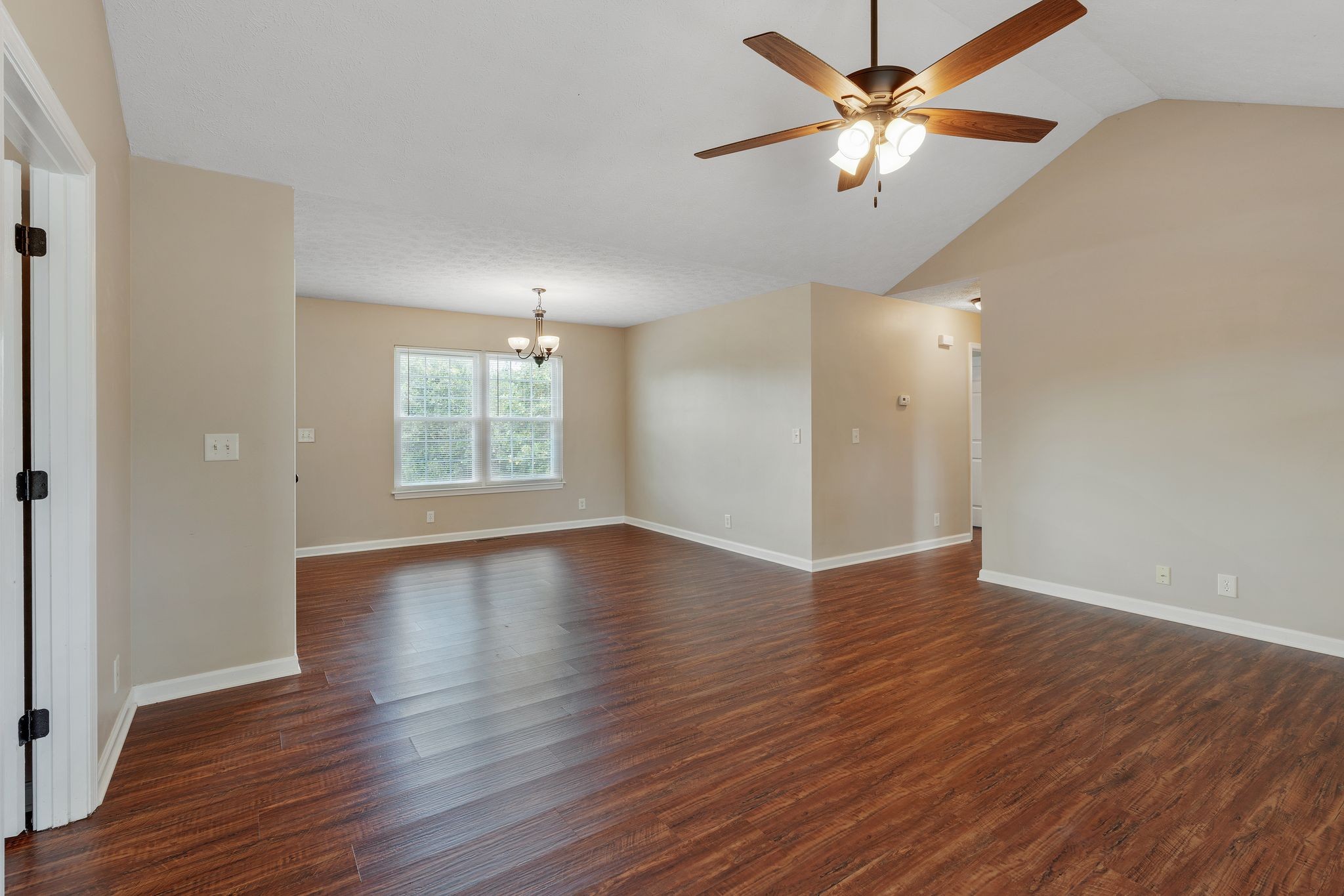 Image 4 of 47 For 2608 Casso Court