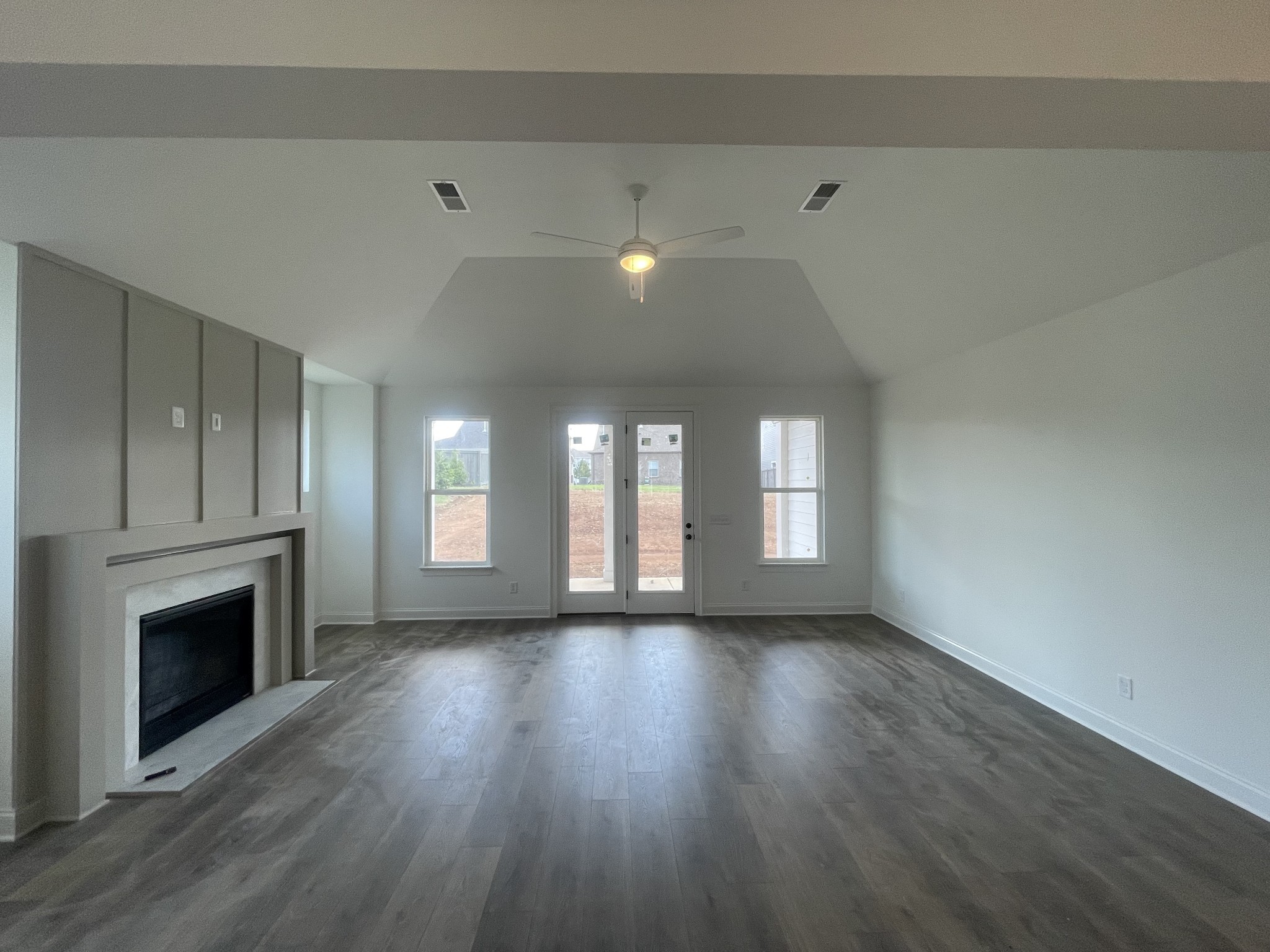Image 7 of 22 For 3705 27th Street 621