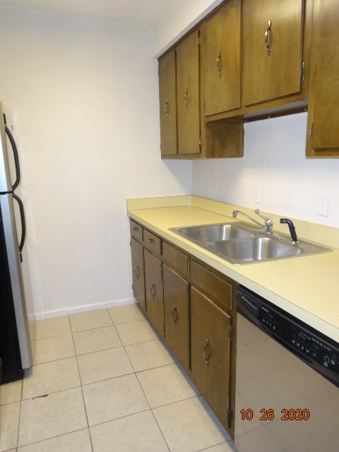 Image 4 of 32 For 13316 105th Place