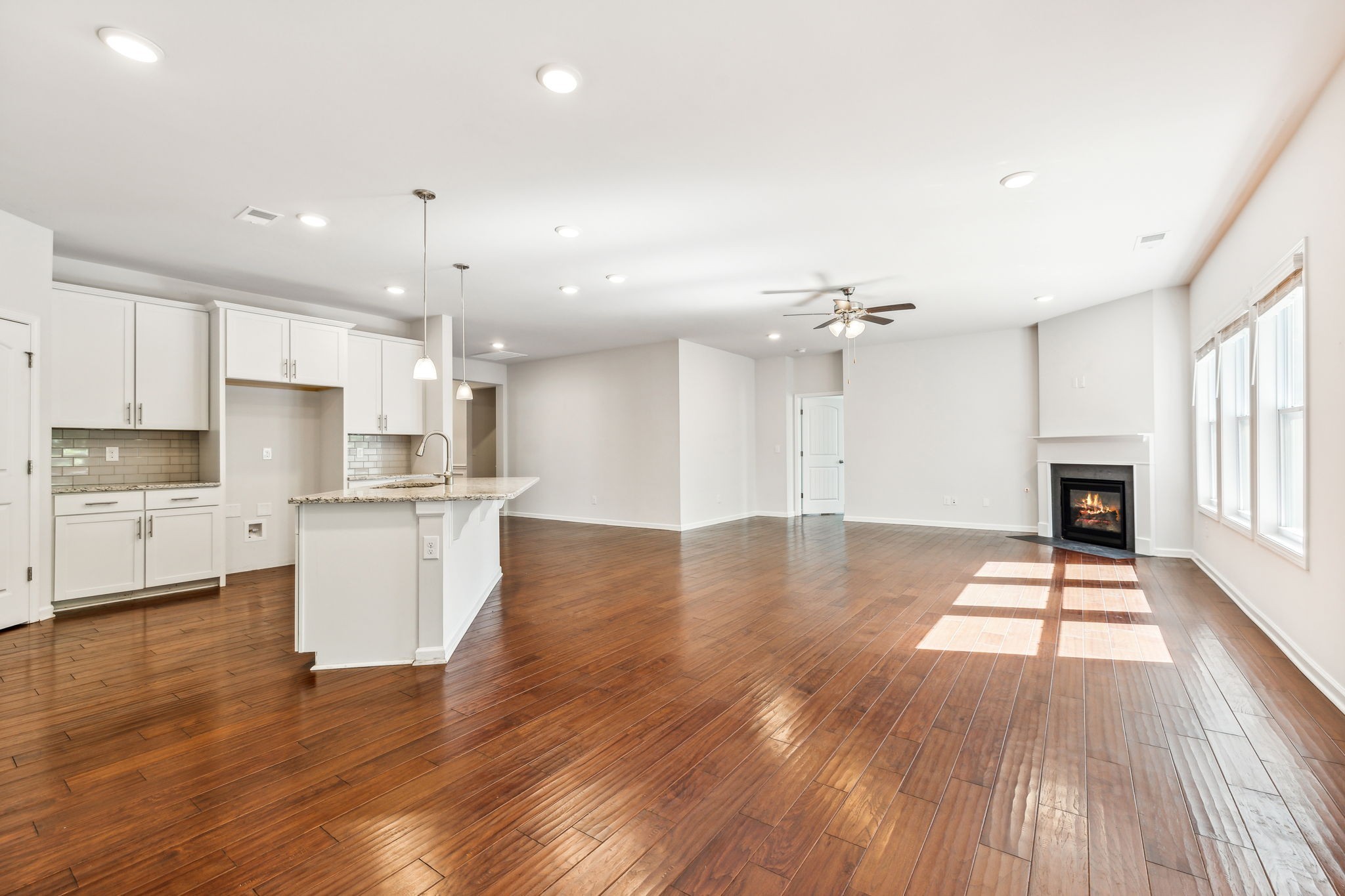 Image 29 of 32 For 9750 97th Lane