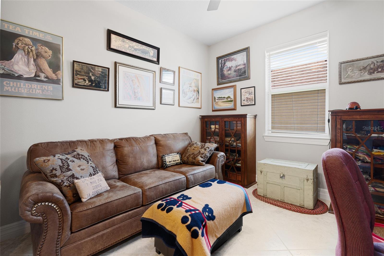 Listing photo id 12 for 6576 94th Circle