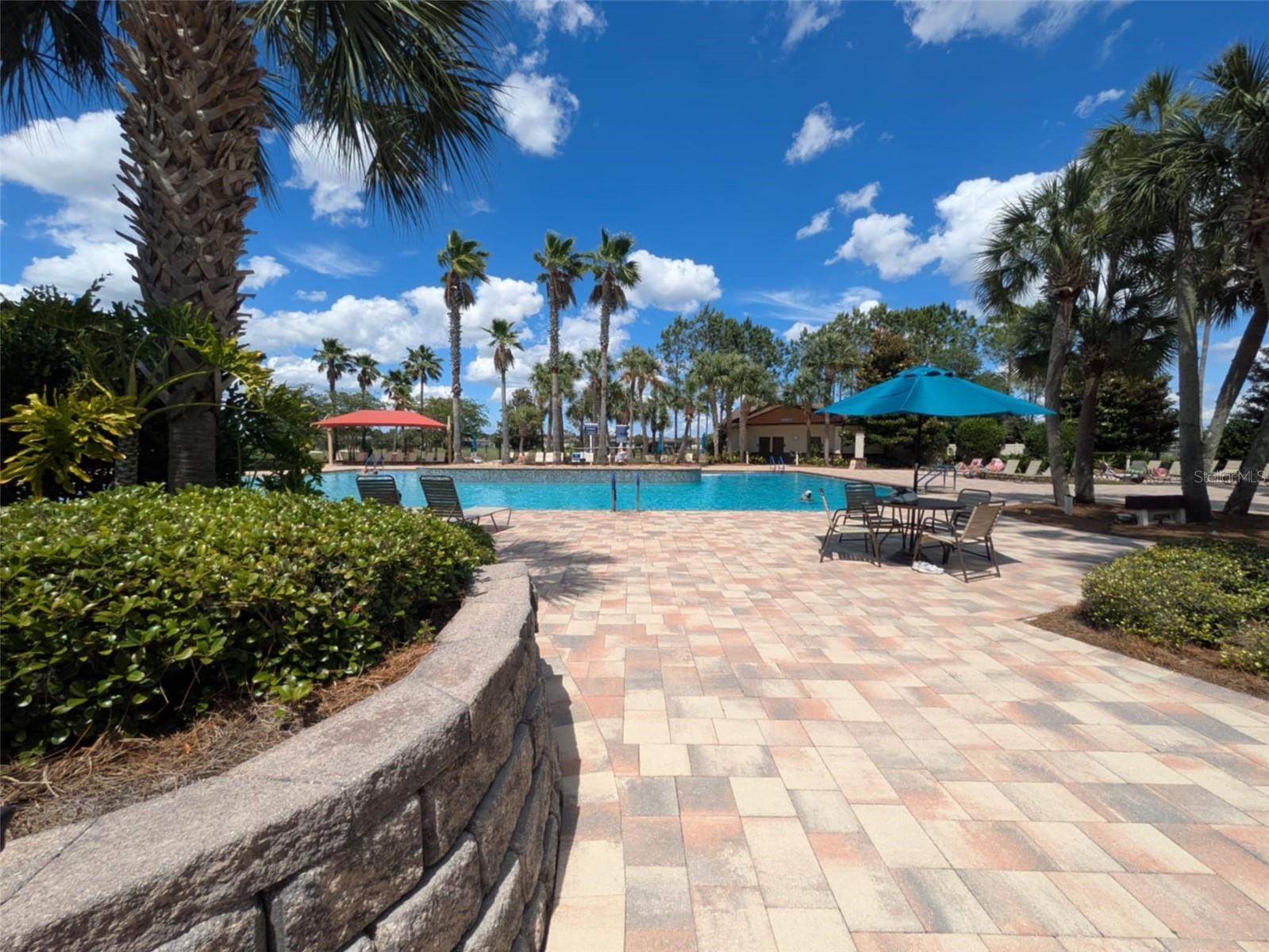 Listing photo id 33 for 6576 94th Circle