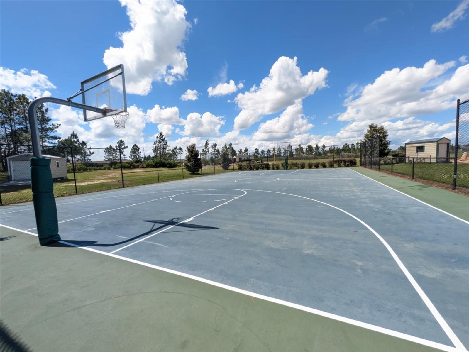 Listing photo id 42 for 6576 94th Circle