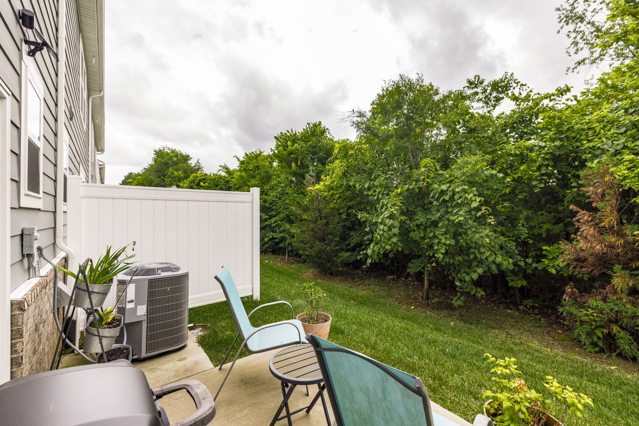 Image 7 of 26 For 3224 149 Terrace