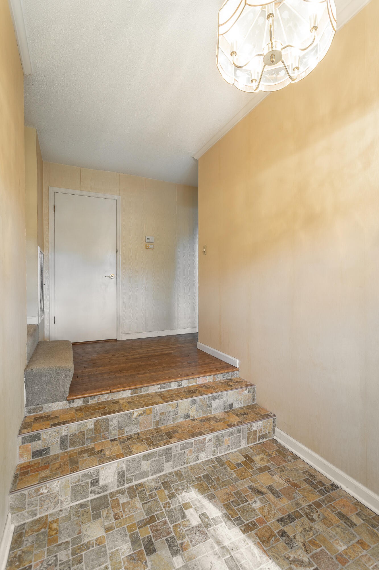 Image 6 of 7 For 4200 Helena Street