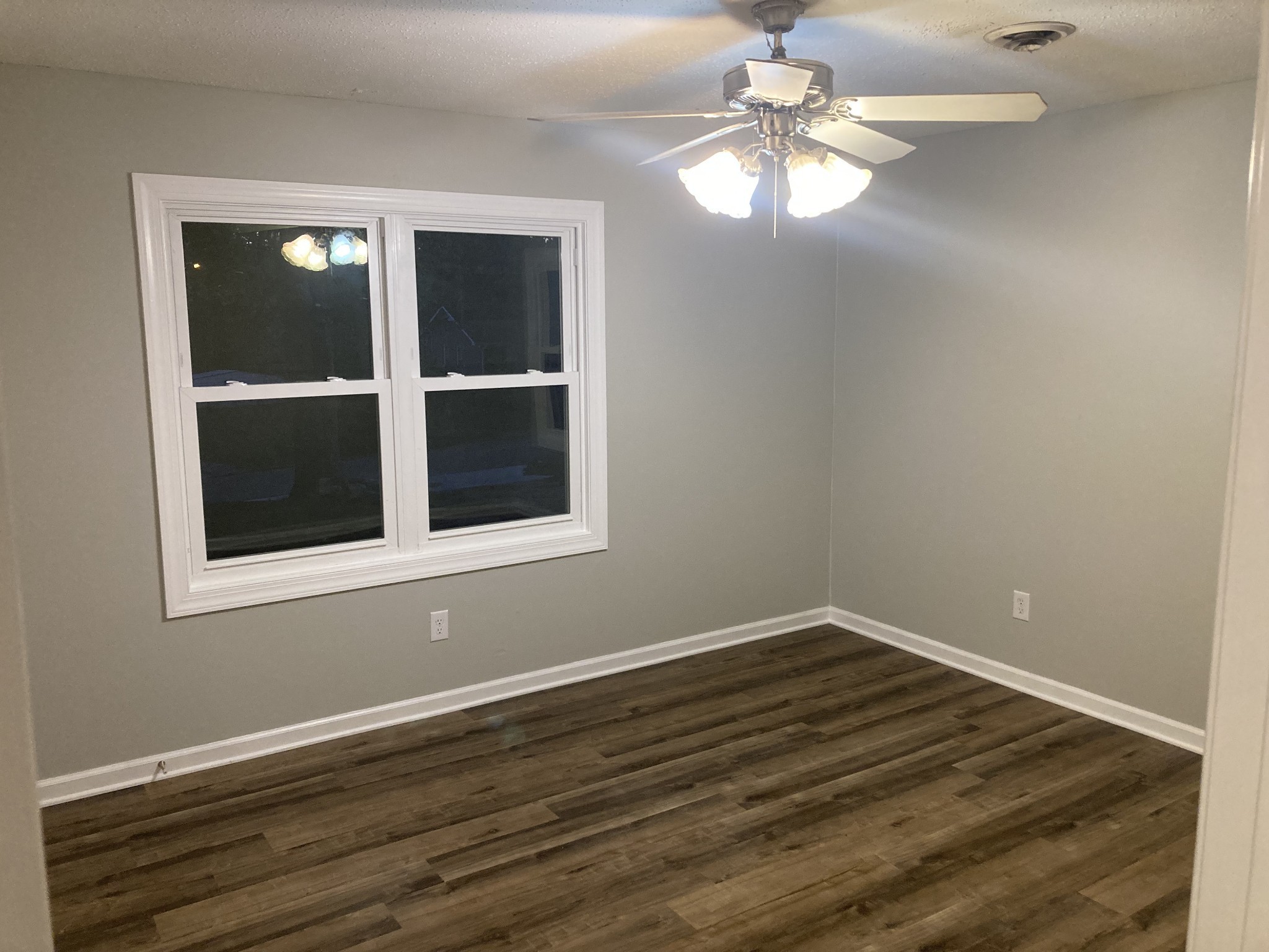 Image 4 of 60 For 3033 145th Avenue Road