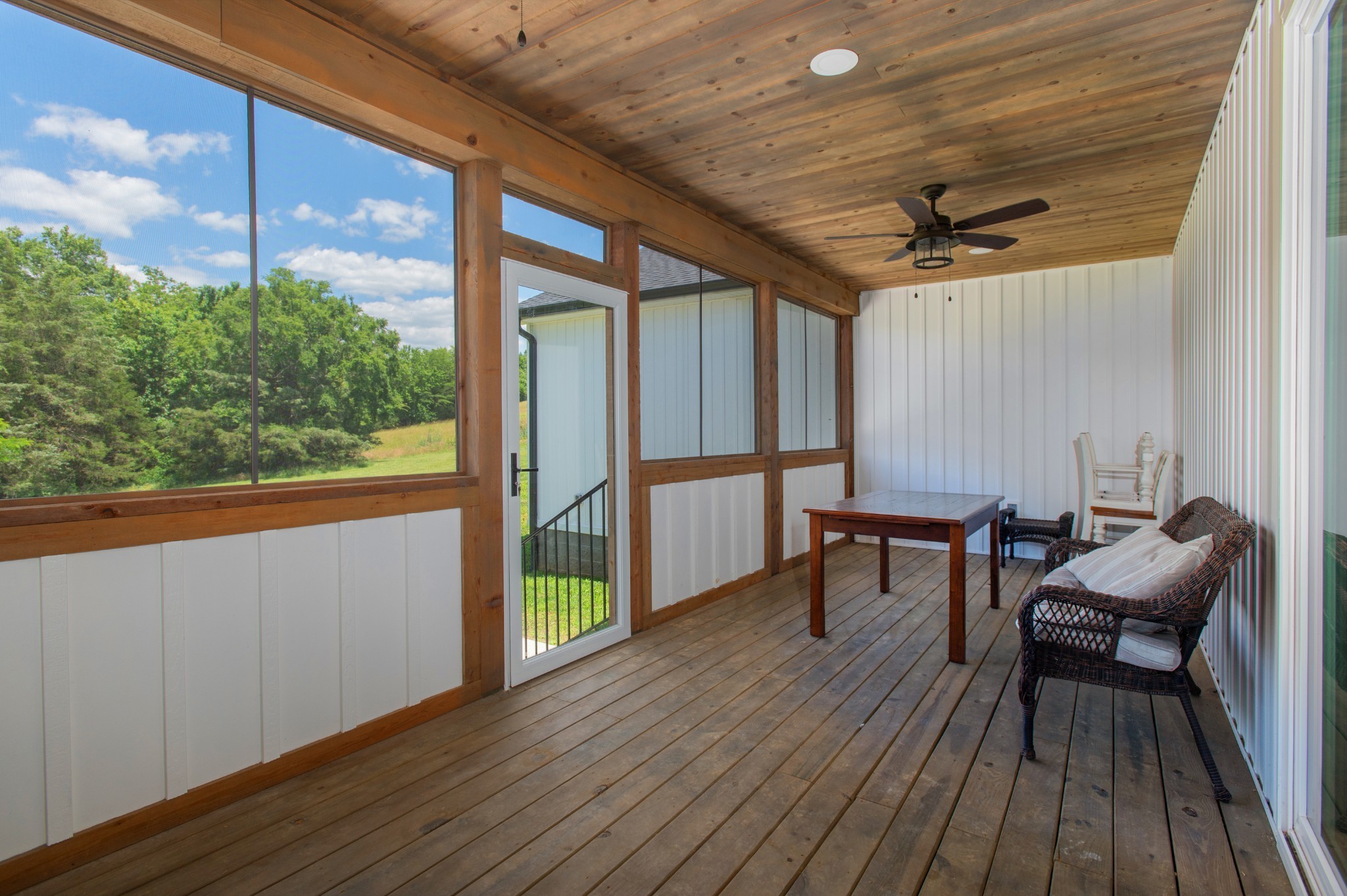 Image 18 of 23 For 7469 156th Place