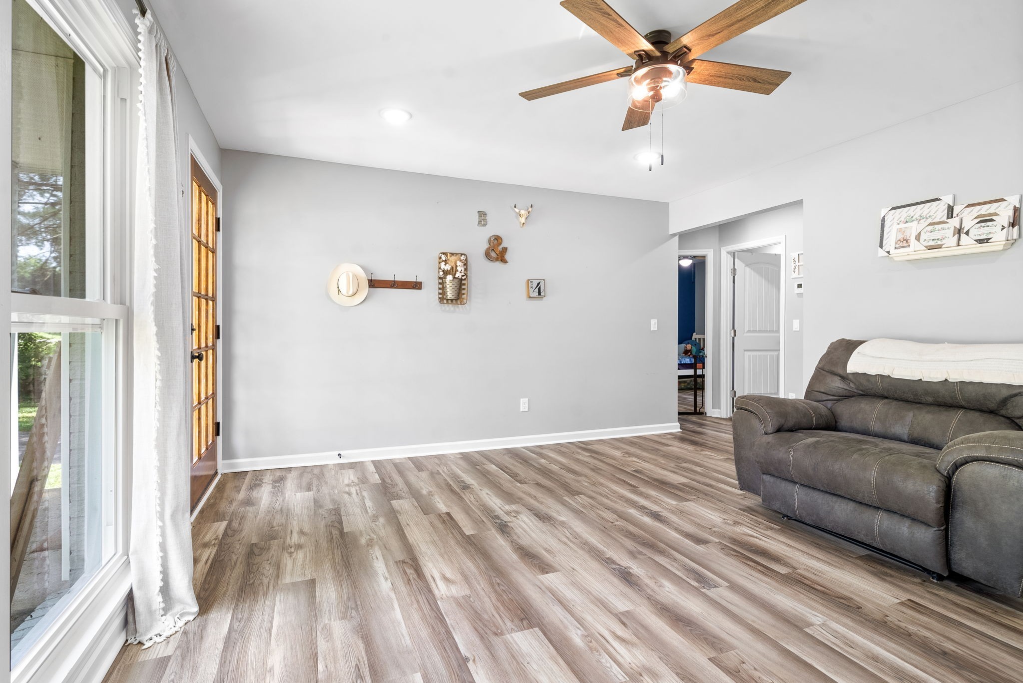 Image 9 of 12 For 4105 138th Place