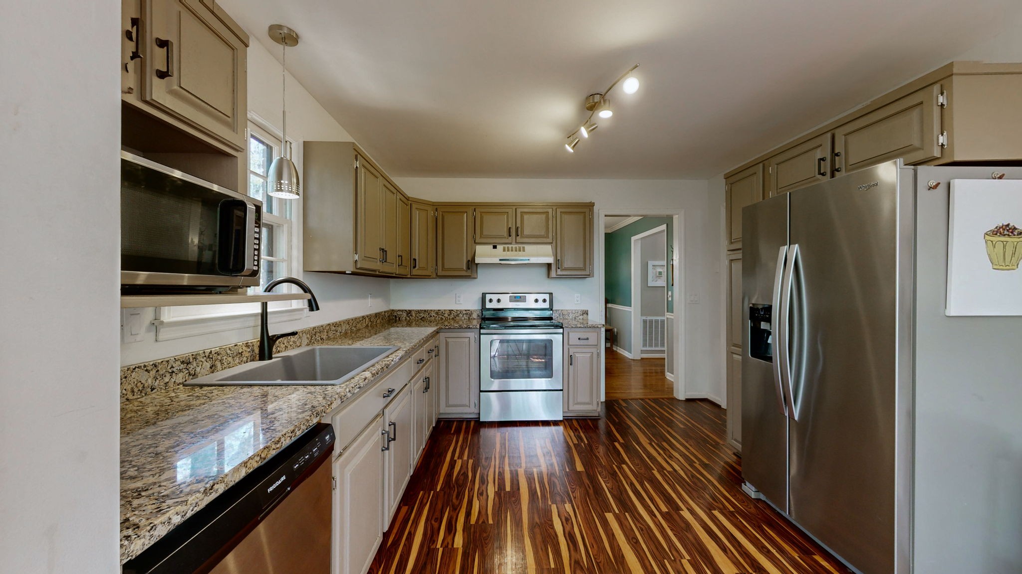 Image 11 of 64 For 1525 Amberjack Drive 8