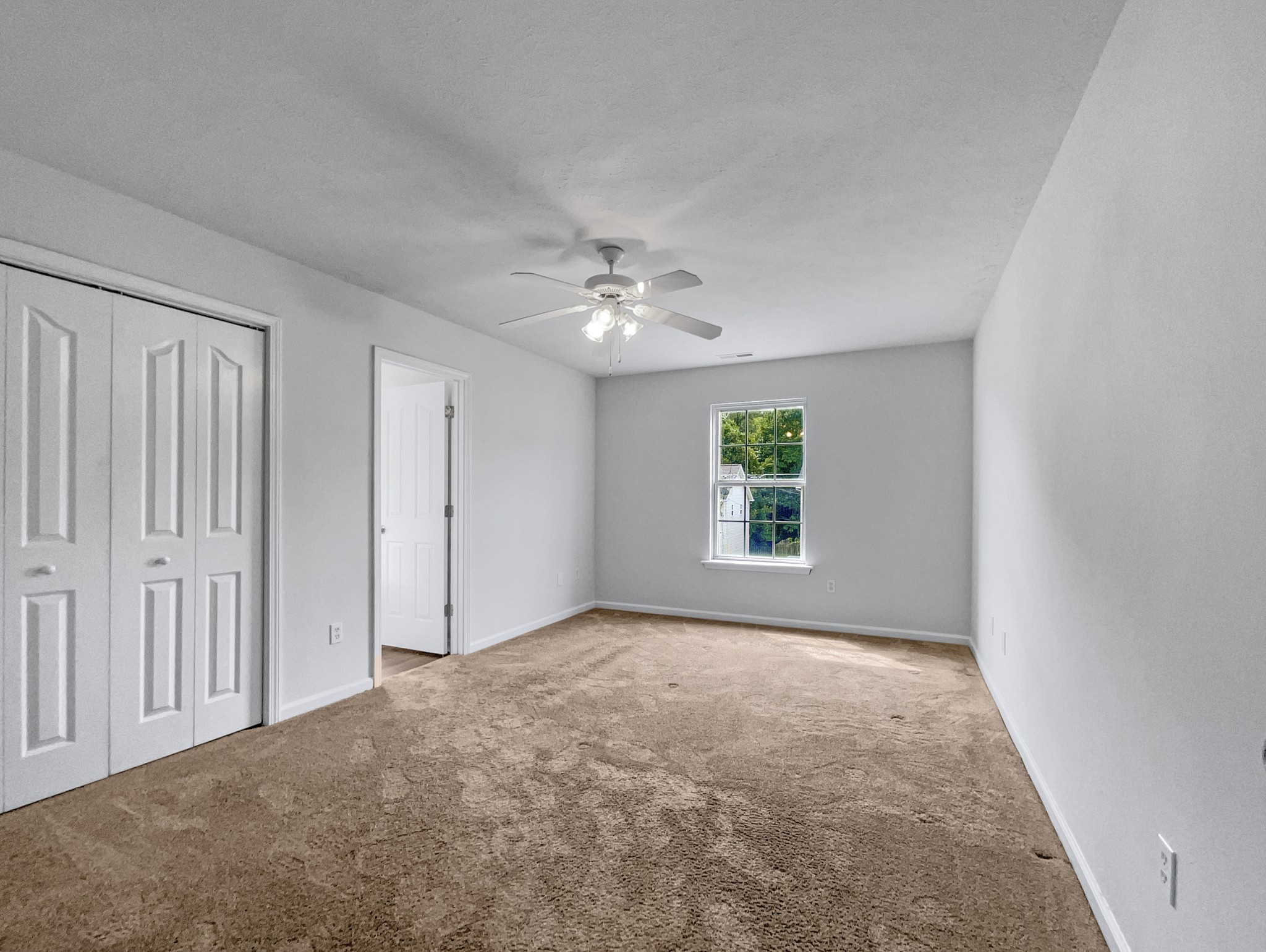 Image 5 of 27 For 3339 52nd Avenue Road