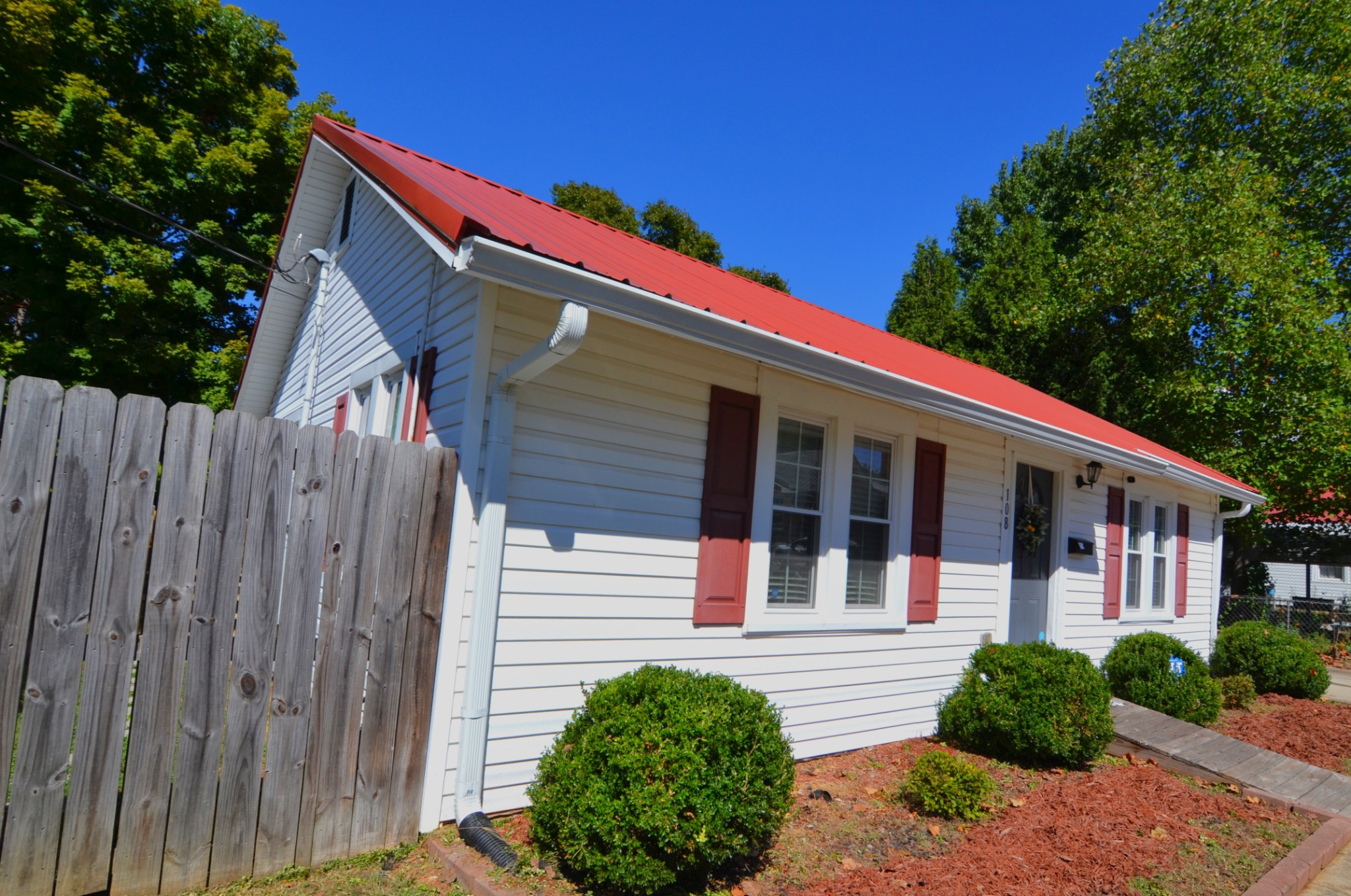 Image 4 of 13 For 4740 20th Street
