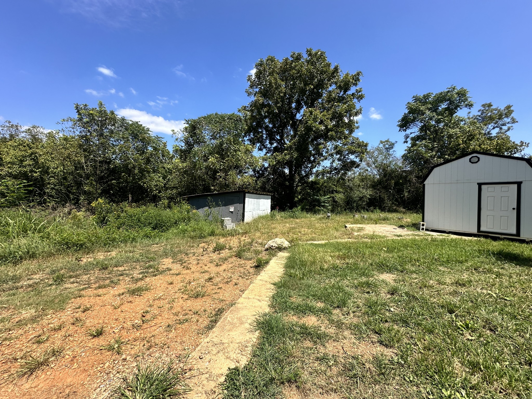 Image 6 of 89 For 6046 86th Circle