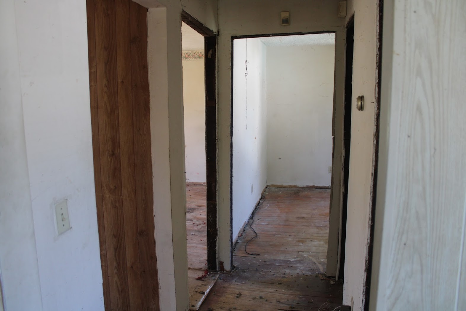 Image 6 of 39 For 20818 119th Avenue