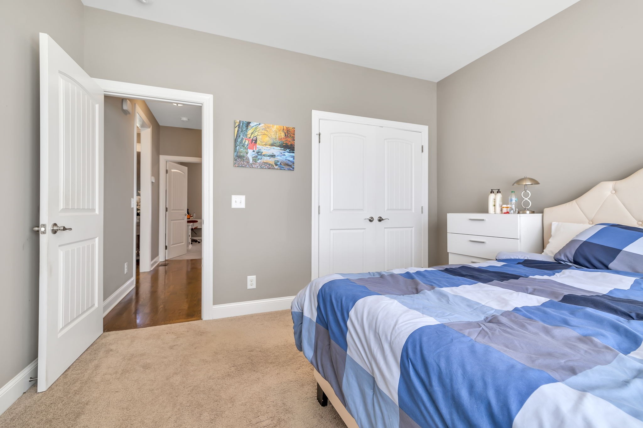 Image 24 of 36 For 9685 Southern Belle Drive