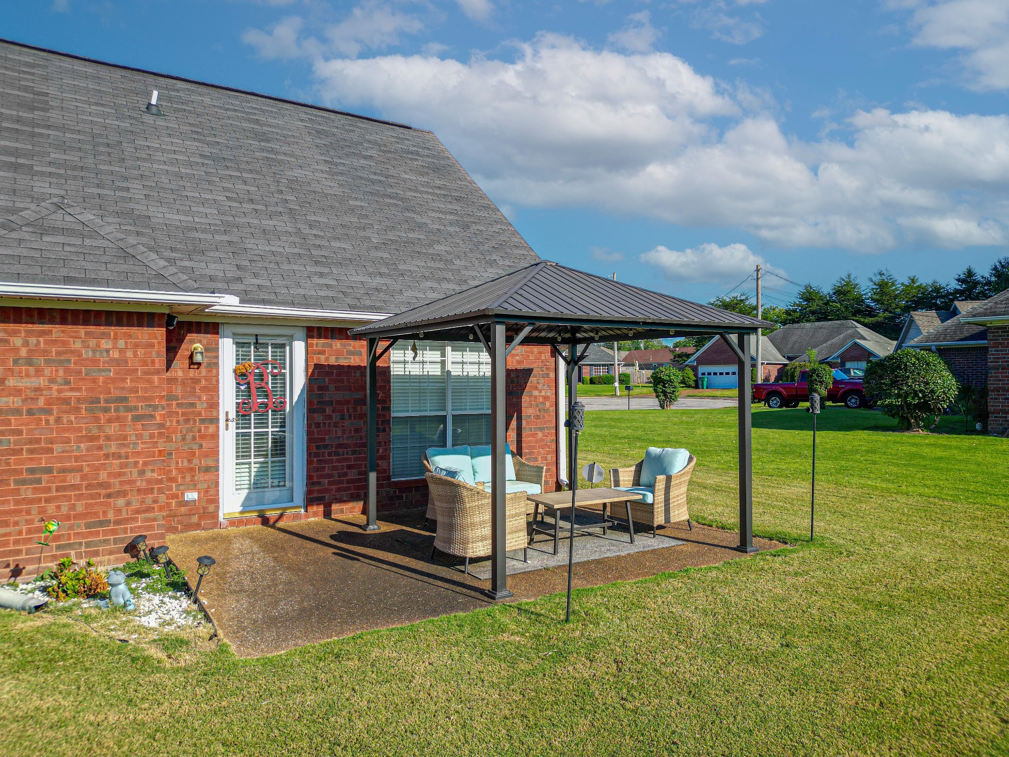 Image 21 of 30 For 18435 58th Street