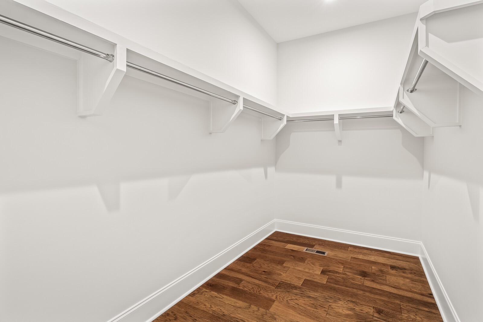 Image 37 of 60 For 11521 1st Street Road