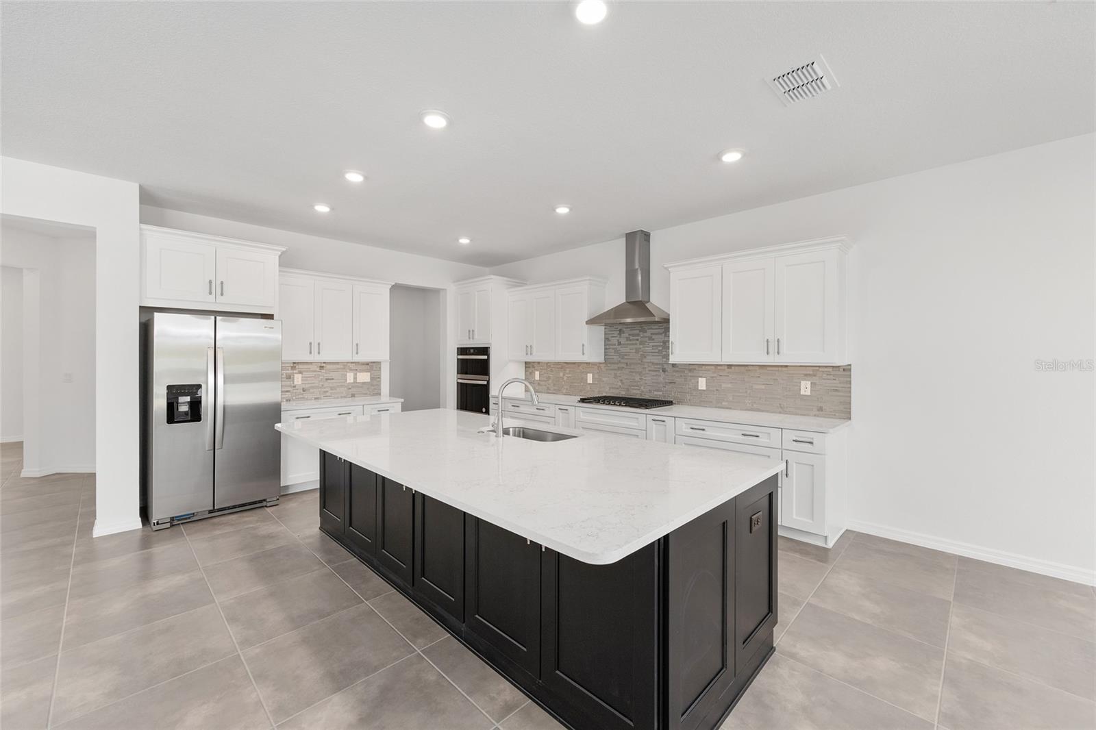 Image 20 of 65 For 7624 60th Street