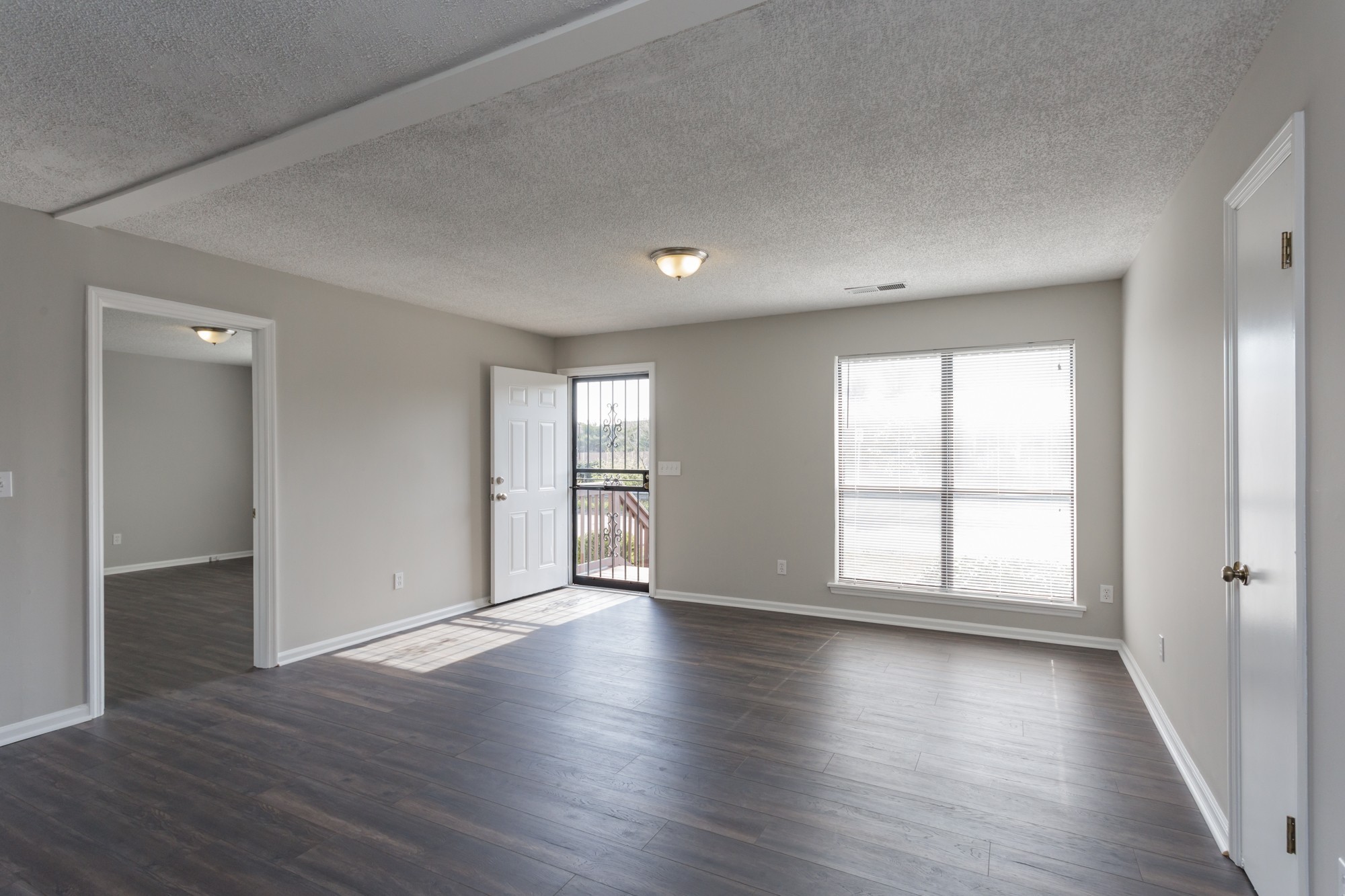 Image 3 of 4 For 25329 141st Street 386