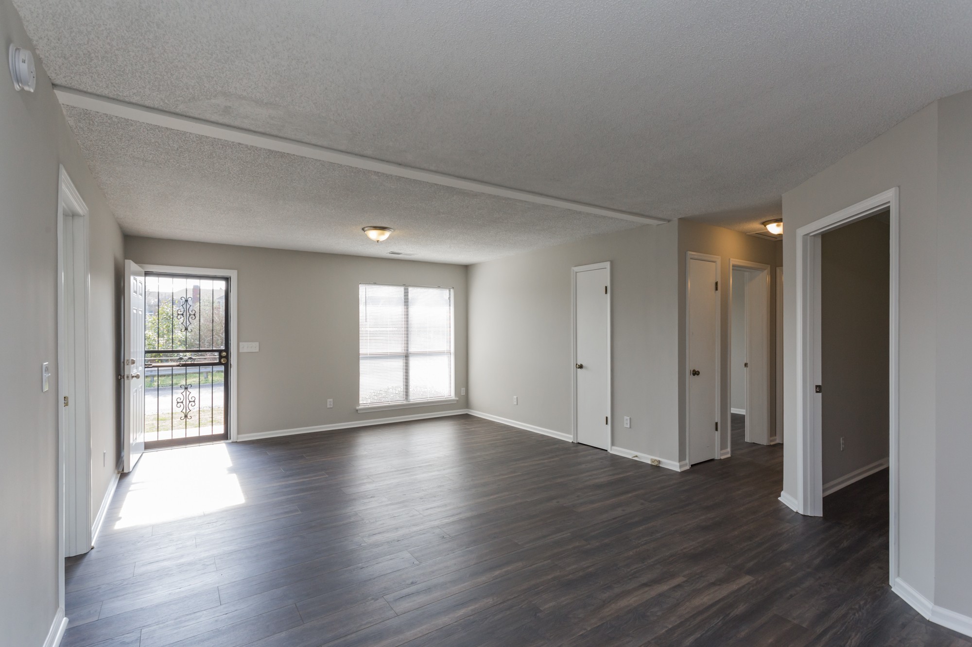 Image 6 of 8 For 25329 141st Street 386
