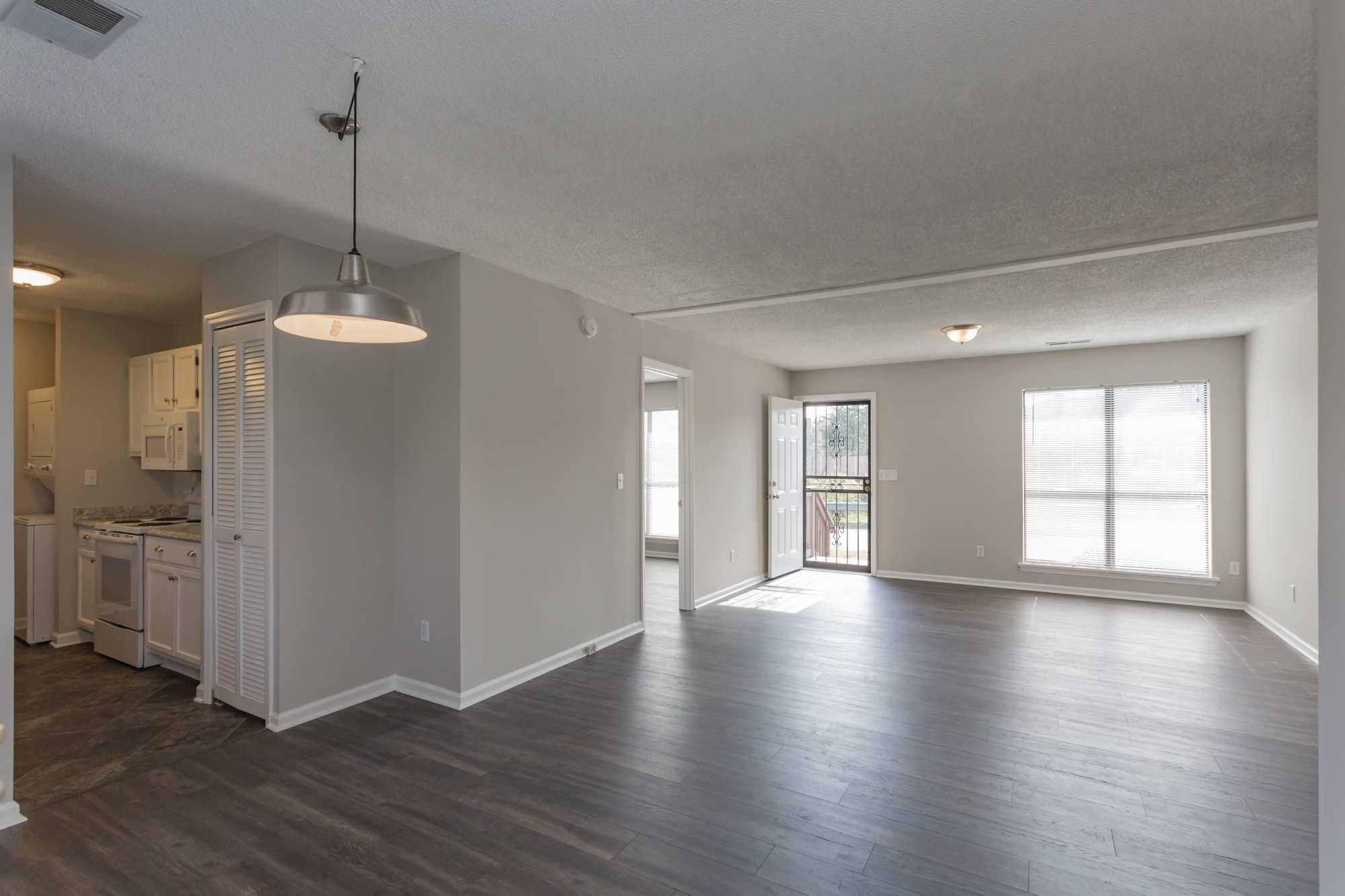 Image 7 of 8 For 25329 141st Street 386