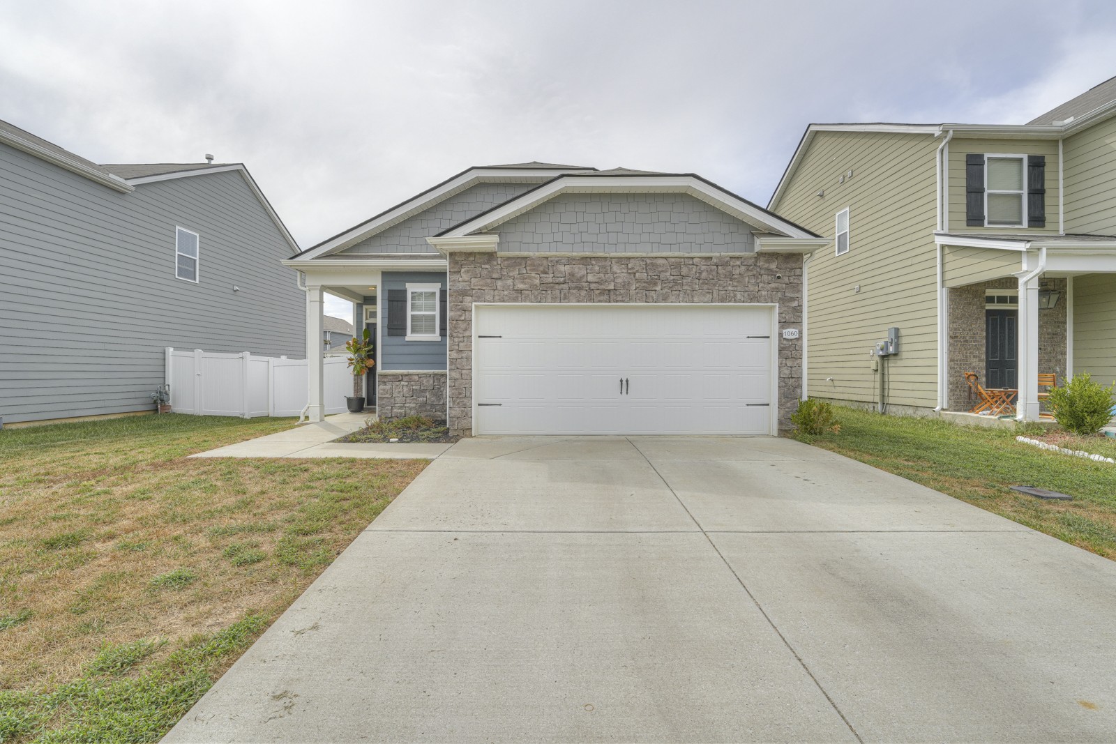 Image 3 of 13 For 4637 84th Street