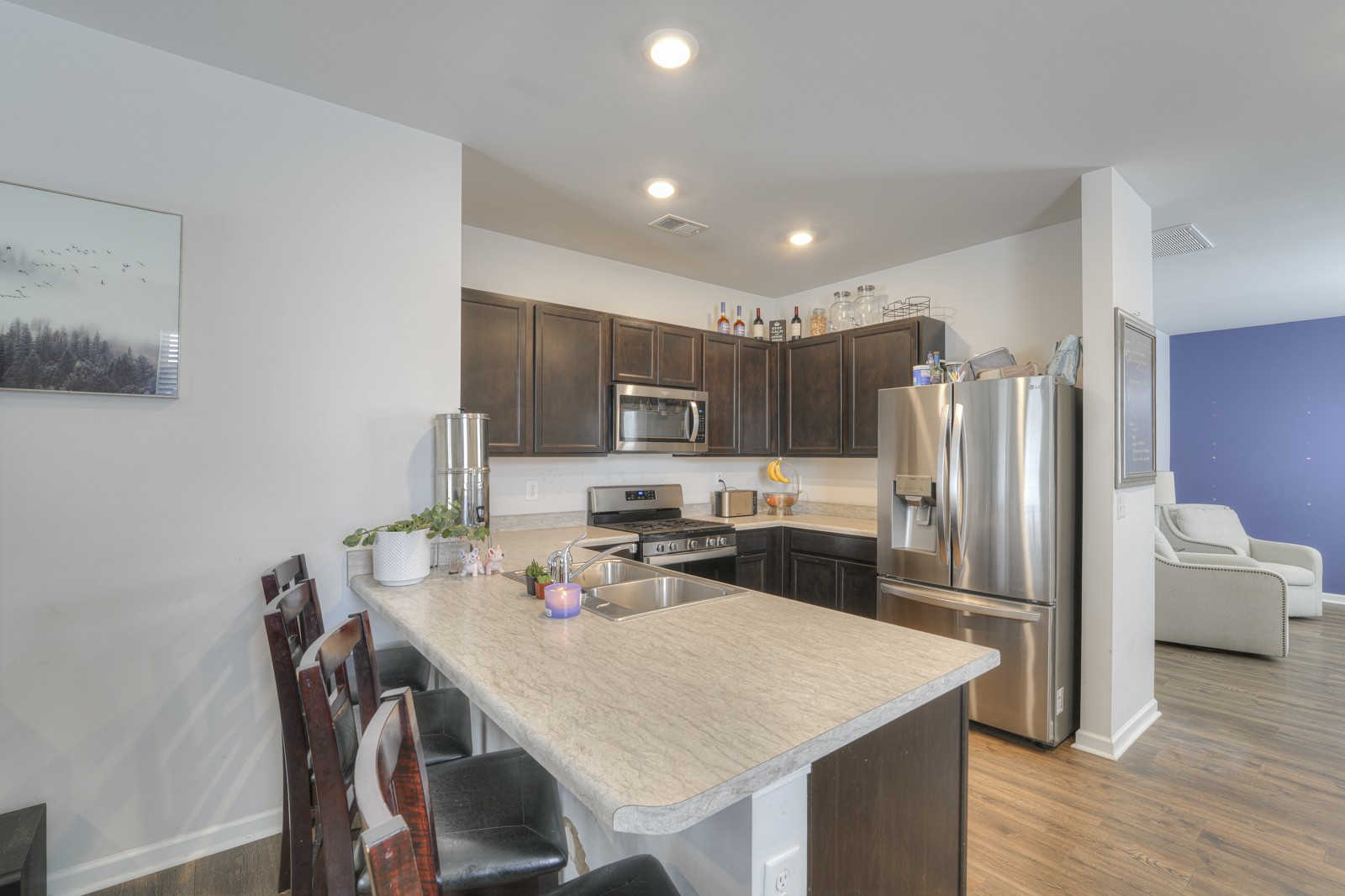 Image 8 of 13 For 4637 84th Street