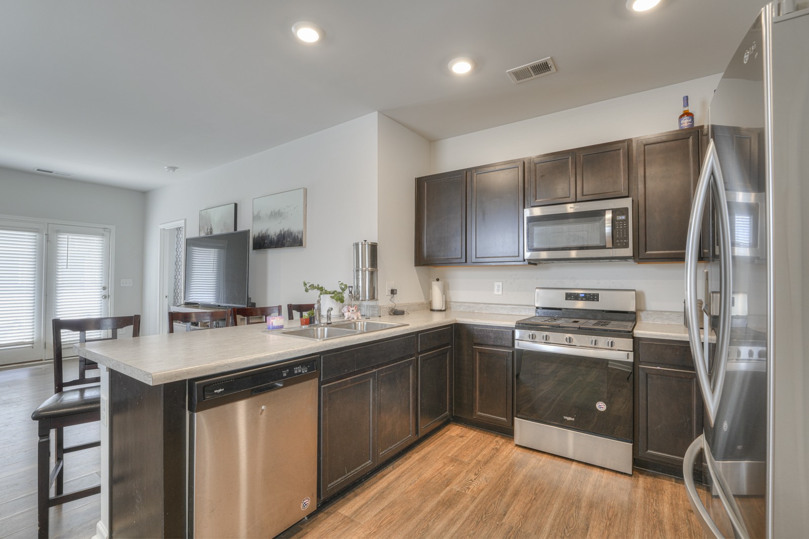 Image 9 of 13 For 4637 84th Street