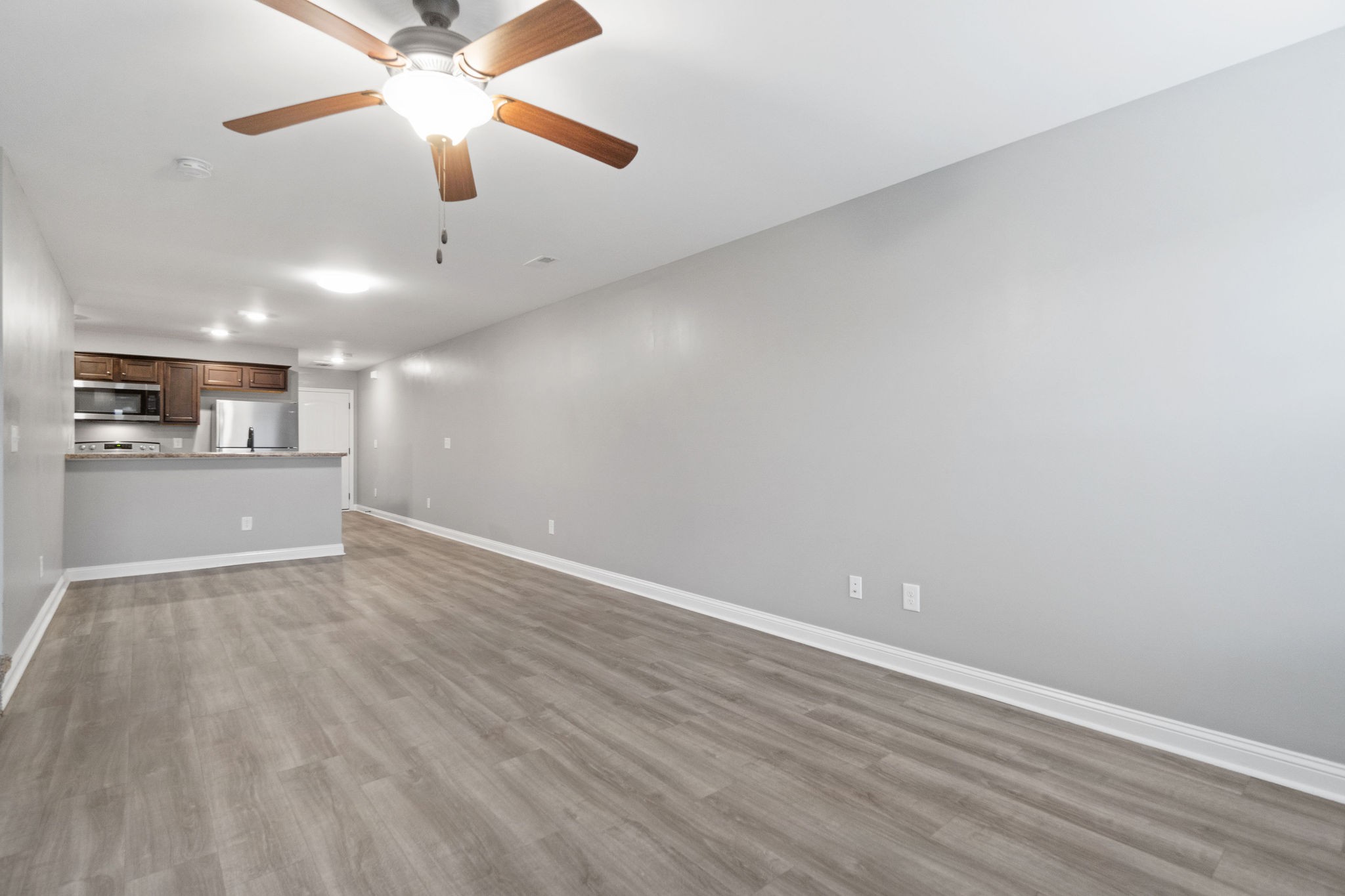 Listing photo id 8 for 1 Fisher Terrace Trace 201