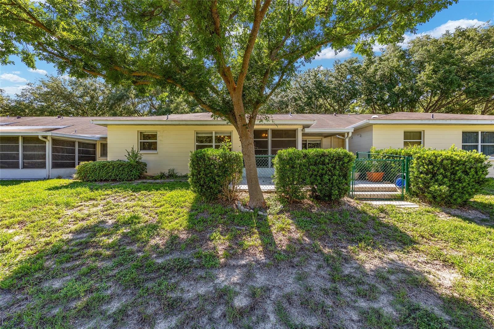 Image 17 of 18 For 9661 95th Court B