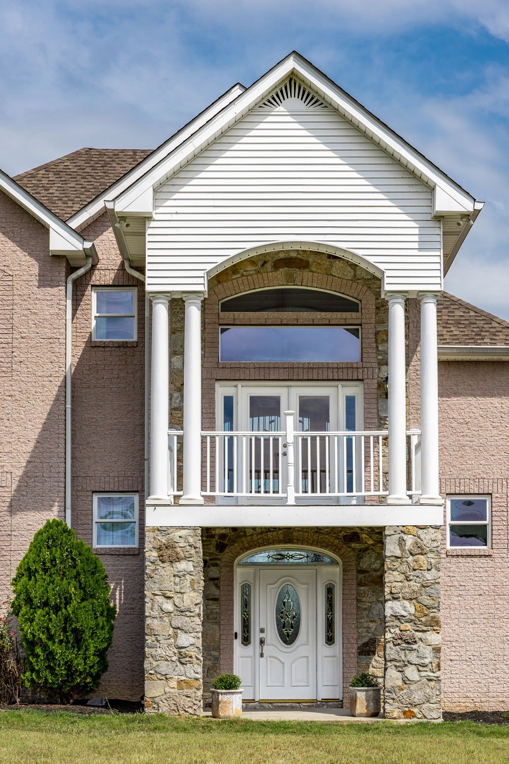 Image 4 of 51 For 11237 78th Court