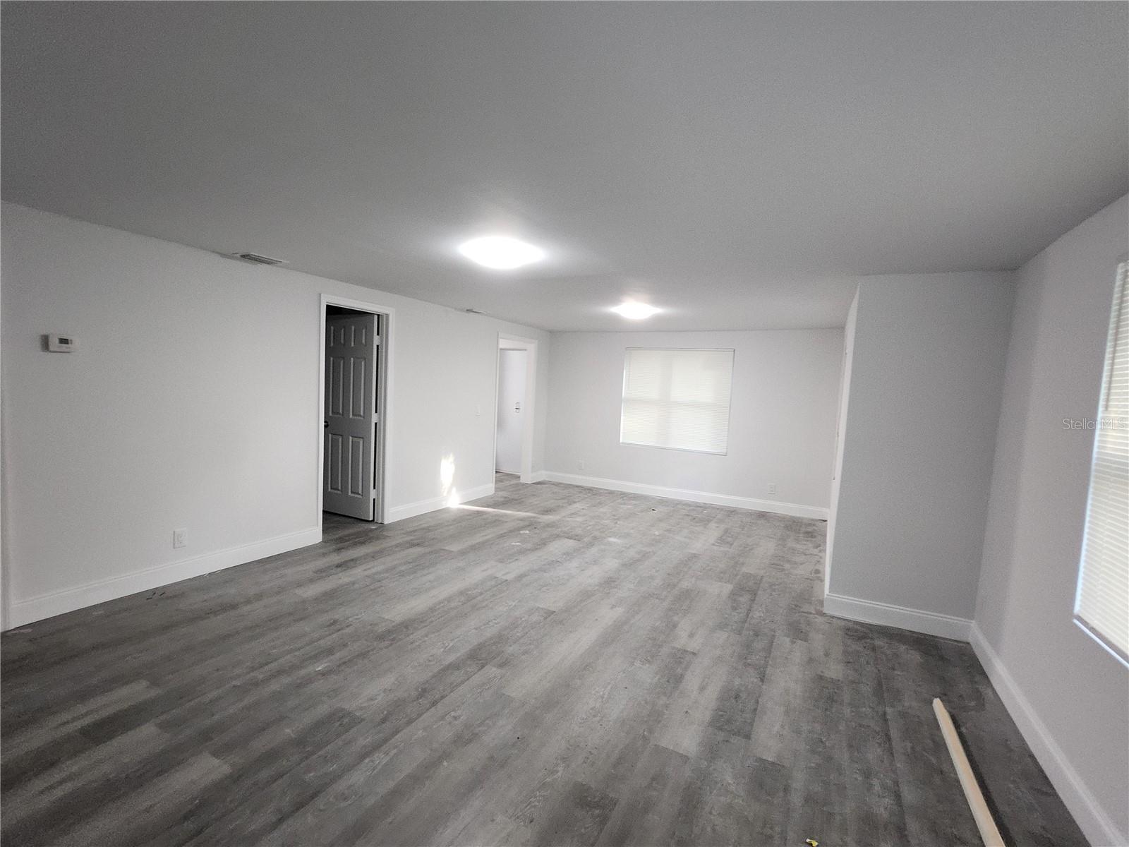 Image 7 of 32 For 2147 1st Street